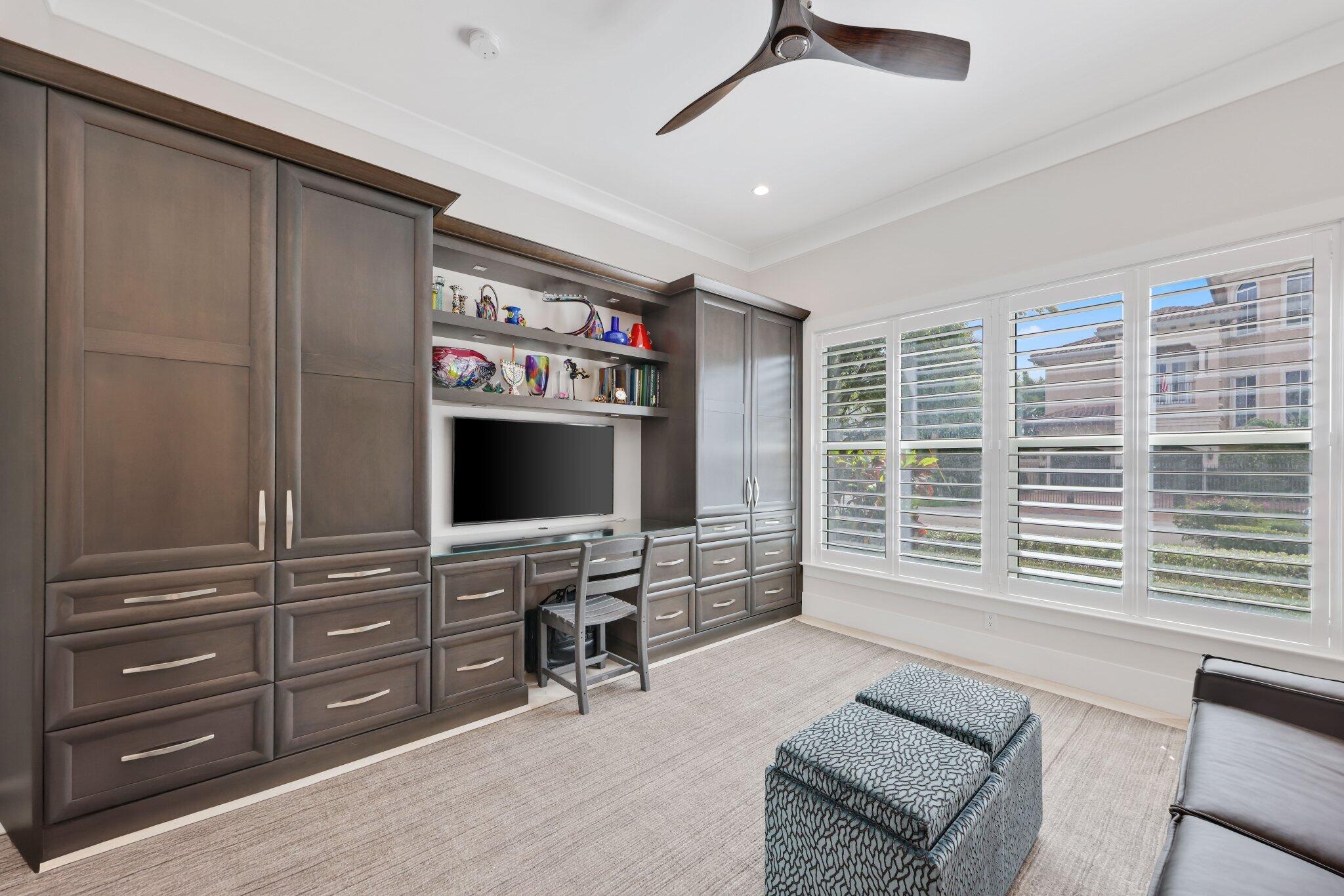 Tropic Isle - Residential