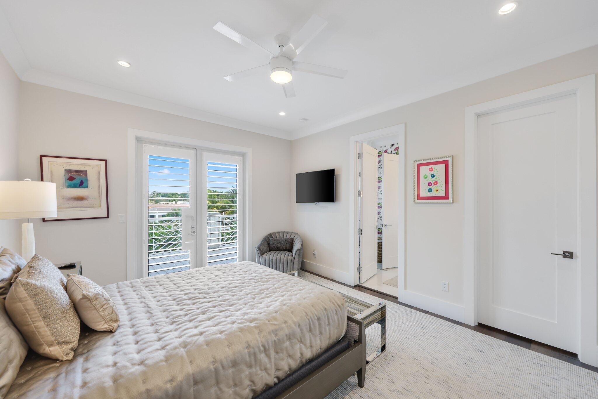 Tropic Isle - Residential