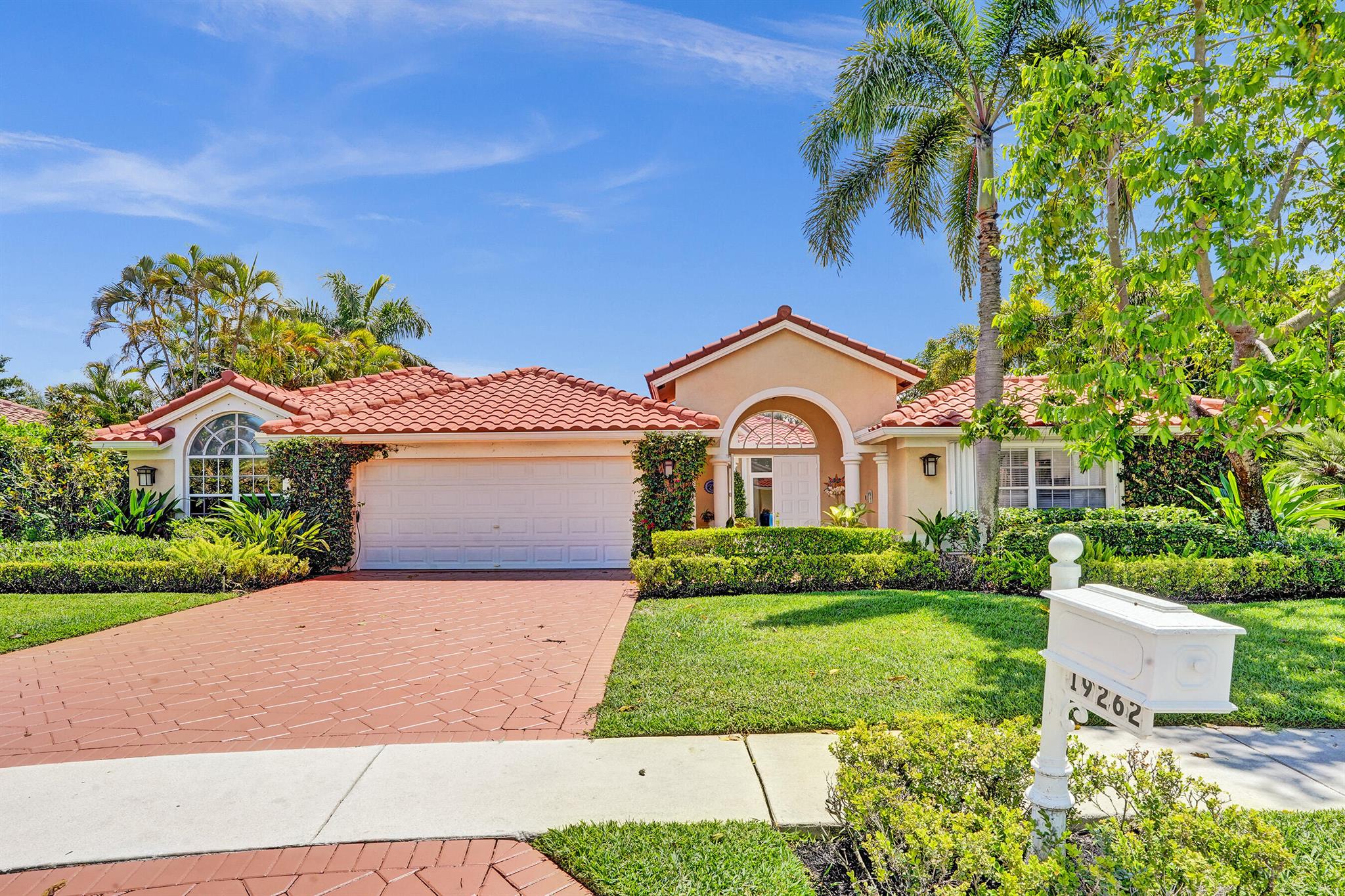 19262 Redberry Court
