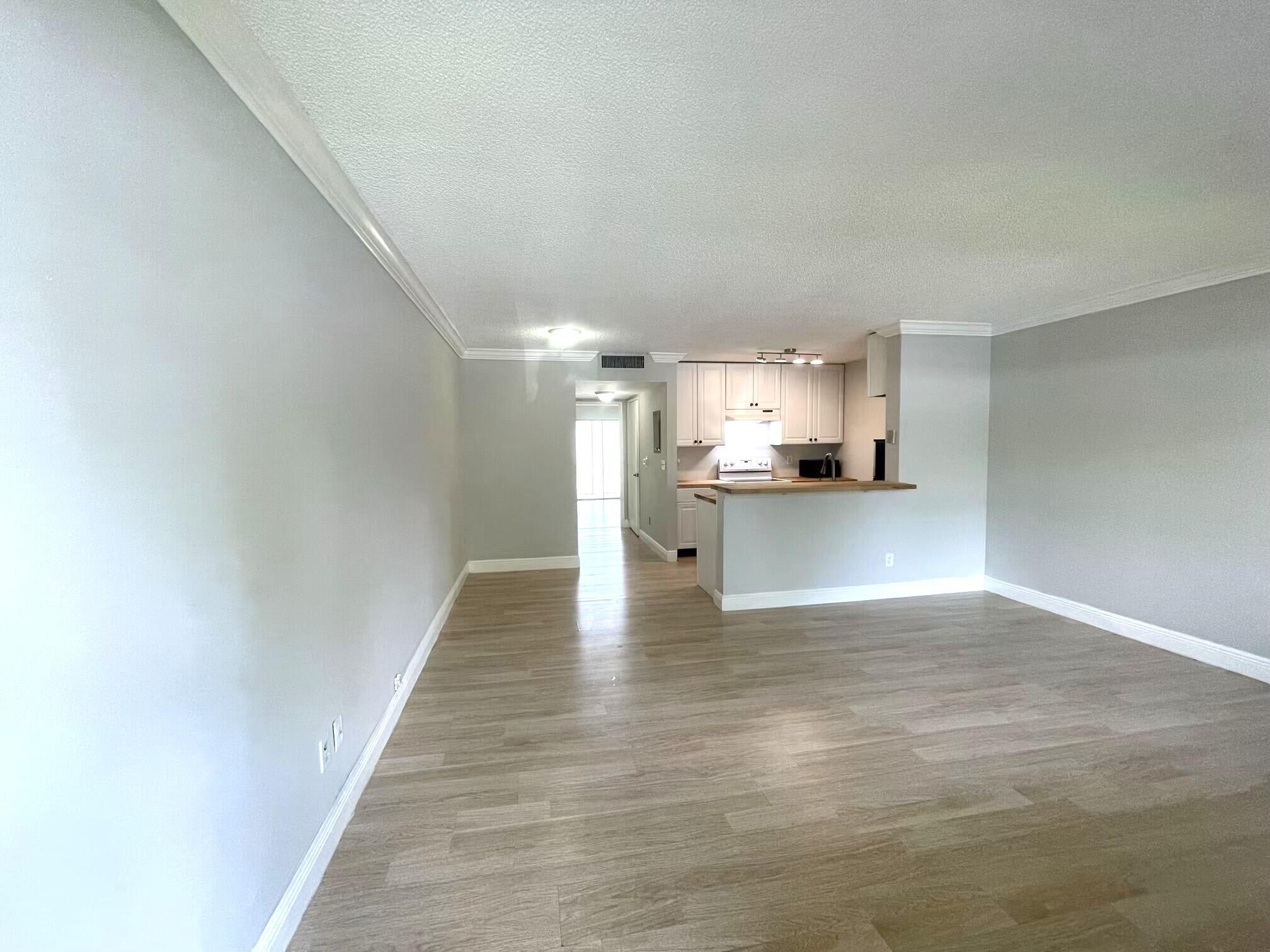 MEADOWS ON THE GREEN CONDO - Residential