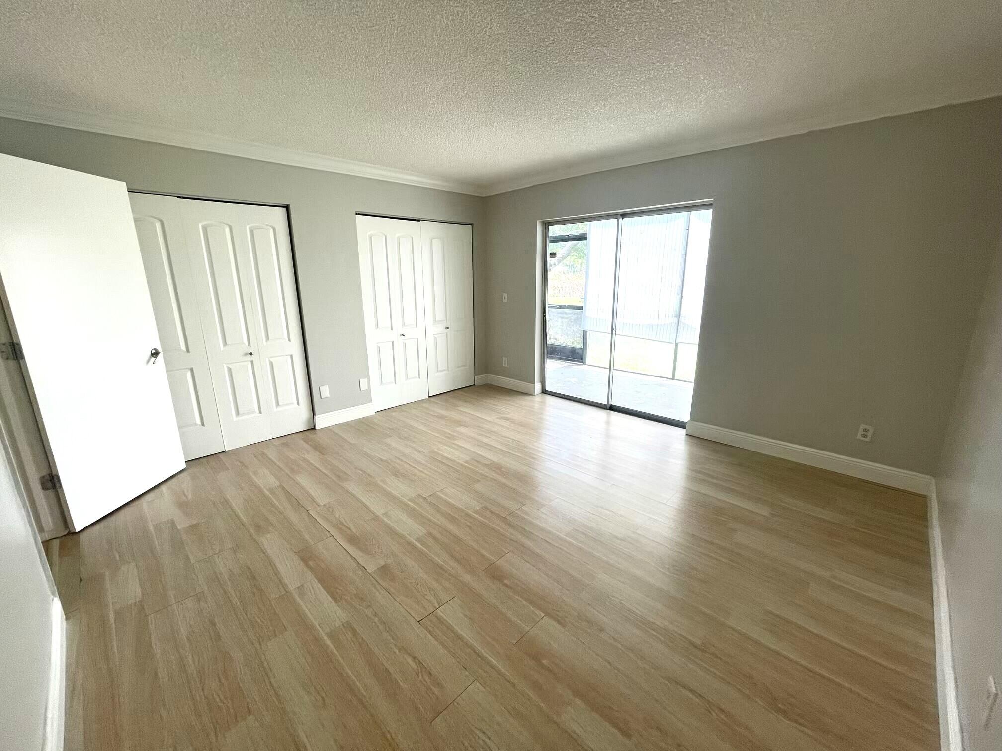 MEADOWS ON THE GREEN CONDO - Residential