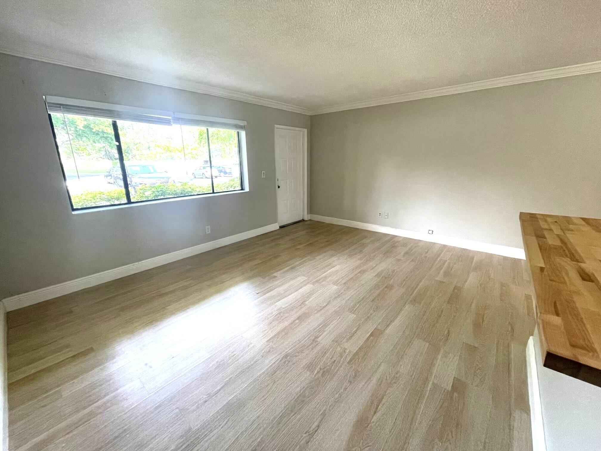 MEADOWS ON THE GREEN CONDO - Residential