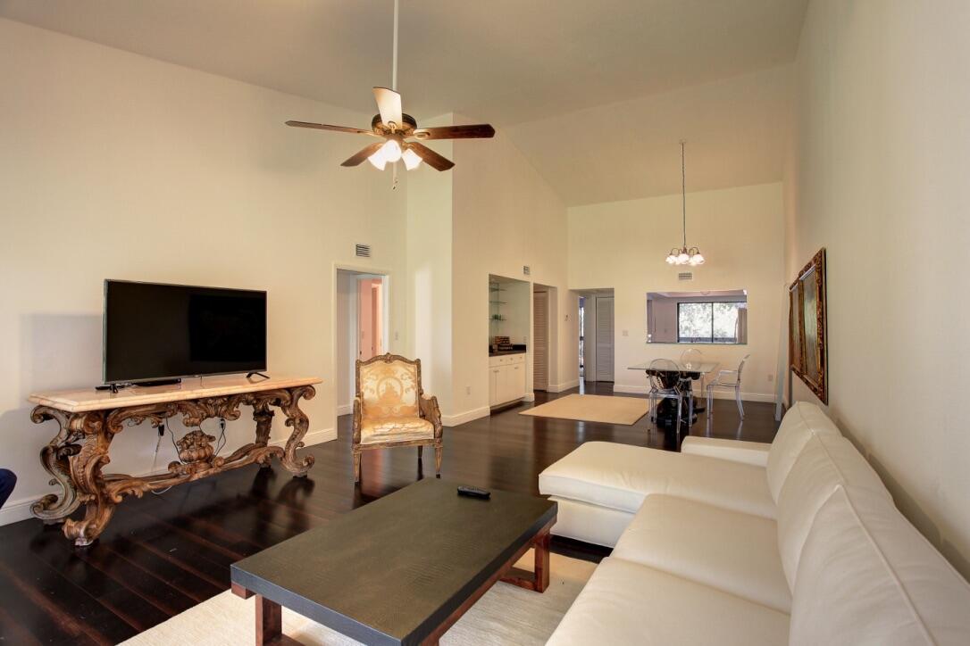 QUAIL RUN VILLAGE - Residential