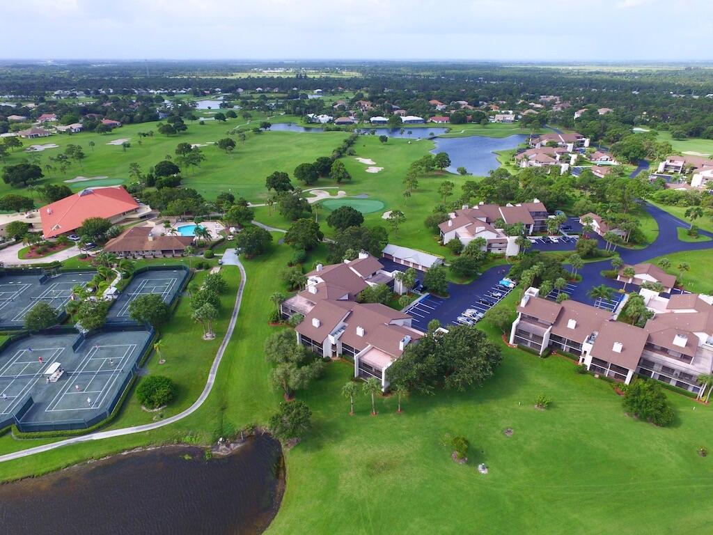 QUAIL RUN VILLAGE - Residential