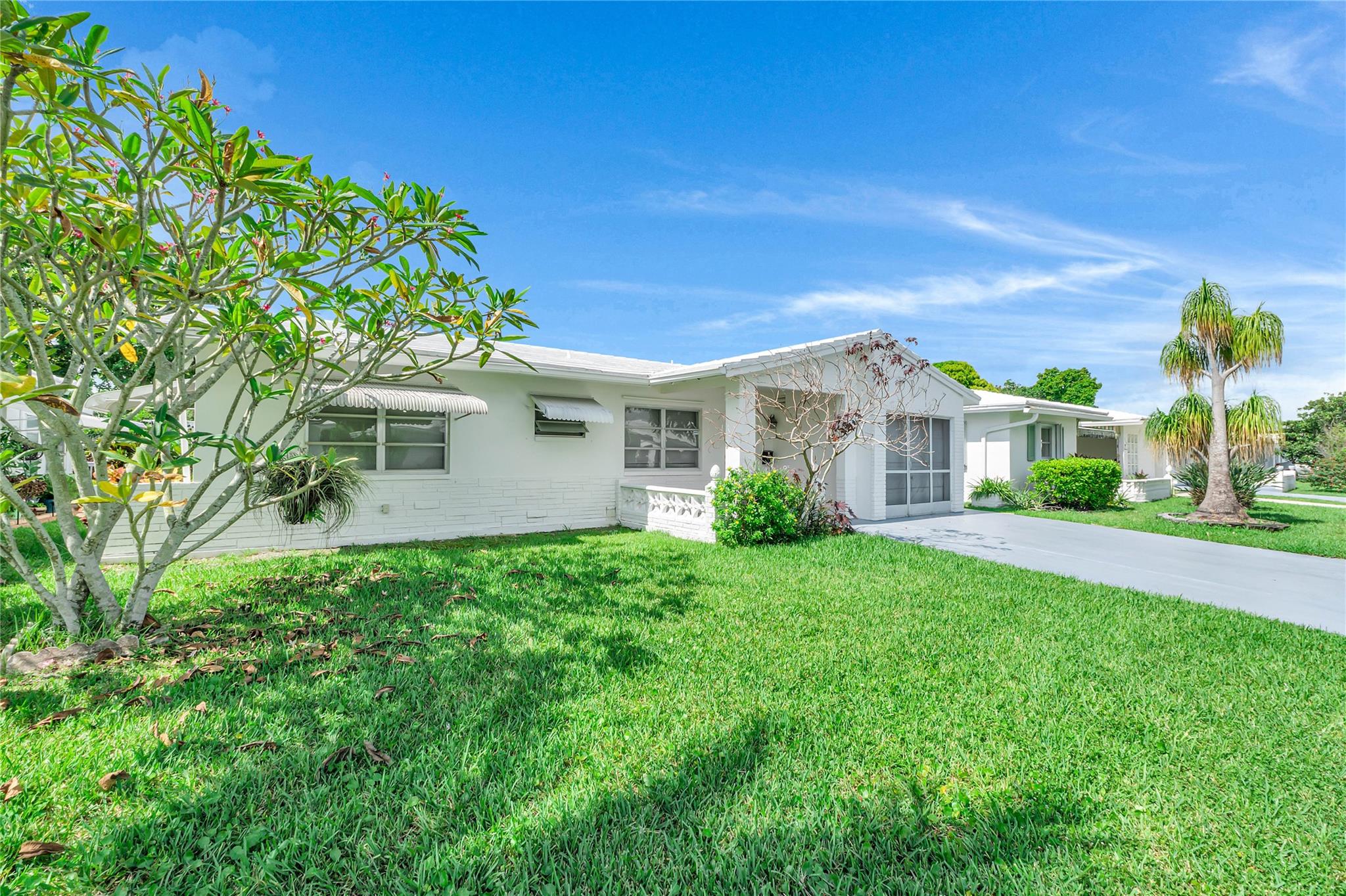 *** PRICED TO SELL *** Beautifully Renovated large 2-Bedroom, 2-Bath , 1 garage Home in 55+ Community close to University Drive. Recessed lights , new ceilings fans , new flooring , 5.5" wooden baseboards, new blinds throughout, custom closets in bedrooms with 2 closets for master, new bathrooms and kitchen and many more. Spacious layout features a beautifully renovated kitchen with new shaker white cabinets, quartz countertops, stainless steel appliances, and open counter to the Florida room. Both bathrooms have been tastefully remodeled and the enclosed patio is a perfect for relaxation. Resort style pool and pool area , perfect to spend the day. Low Monthly maintenance fee $110 , includes Sprinkler maintenance , Lawn, Exterior painting and periodic roof painting.