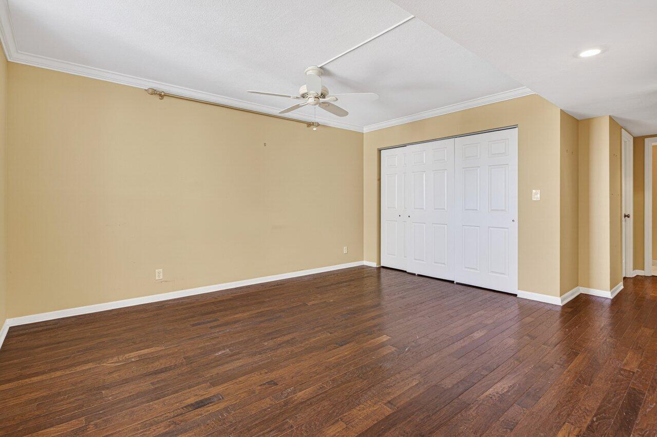 DELRAY BEACH CLUB APTS CONDO - Residential