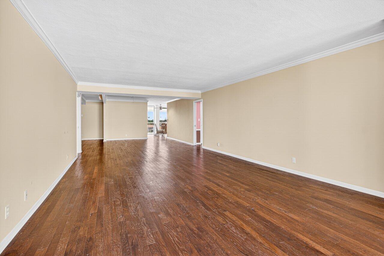 DELRAY BEACH CLUB APTS CONDO - Residential