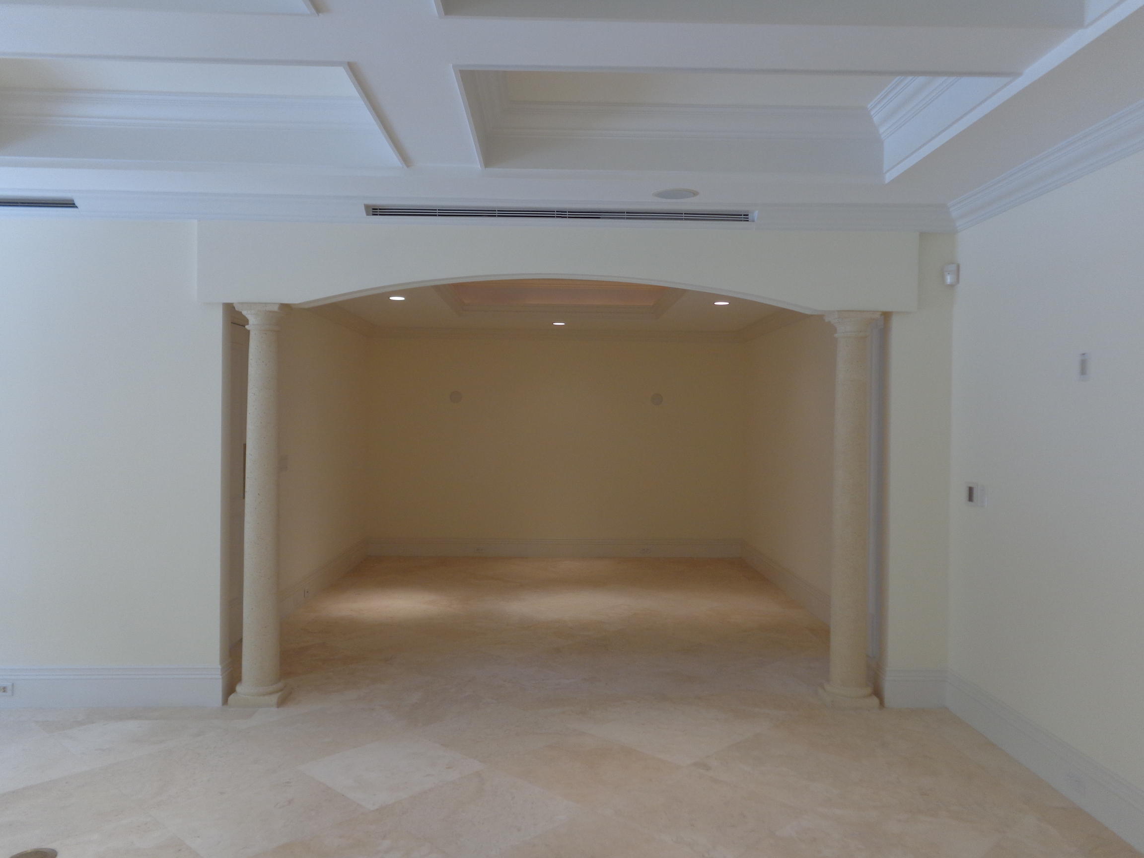 ROYAL PARK - Residential