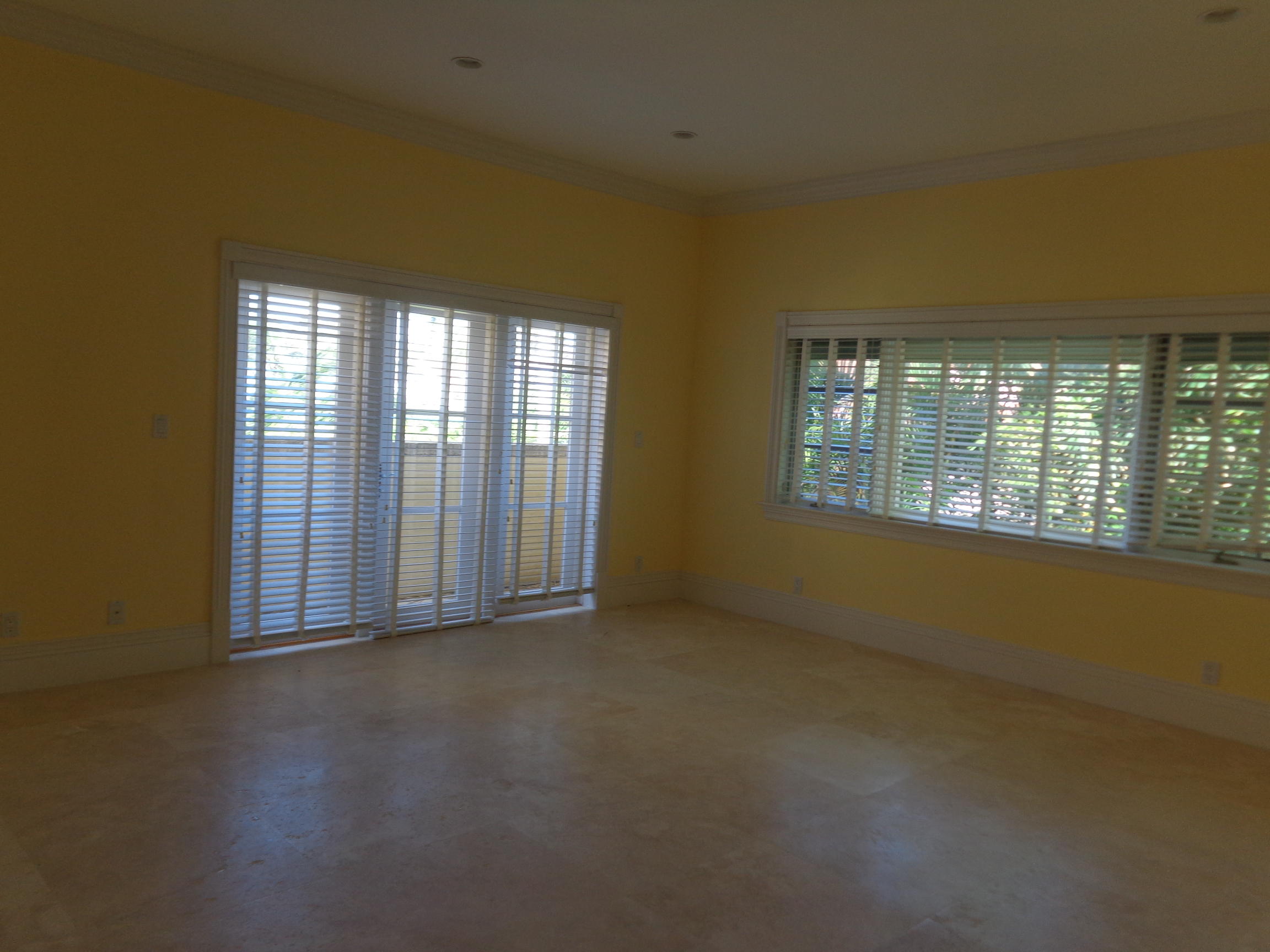 ROYAL PARK - Residential