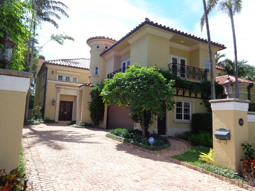 BEAUTIFUL MEDITERRANEAN TOWN HOME ON BEST STREET IN THE HEART OF PALM BEACH, ADJACENT TO THE BRAZILIAN COURT HOTEL.  THIS HOME CAN HAVE ROOM SERVICE (AWARD WINNING CAFE' BOULUD), MAID SERVICE, AND MAINTENANCE FROM THE BRAZILIAN COURT HOTEL.  ALL AT REASONABLE RATES.  LARGE 50'X171' LOT WITH A TOTAL OF OVER 6,000 SQ FT AND 5,500 SF OF LIVING SPACE.  HIGH CEILINGS, 32X12 POOL & SPA.  A/C OVERSIZED 2 CAR GARAGE THAT WILL ACCOMODATE A LIFT FOR UP TO FOUR CARS TOTAL.  FOURTH BEDROOM/LIBRARY IS ON GROUND FLOOR.  MARBLE FLOORS, IMMPACT GLASS, LARGE CLOSETS, LIVING RM HAS TREY CEILINGS & FIREPLACE.  ELEVATOR, THIRD FLR STORAGE RM.  PRICE INCLUDES NEW KITCHEN AND HIS AND HERS MASTER BATH ROOM WITH FINEST FINISHES.