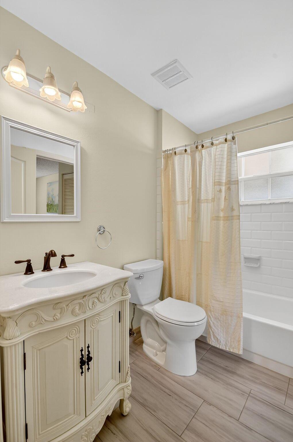 BREAKERS WEST - Residential