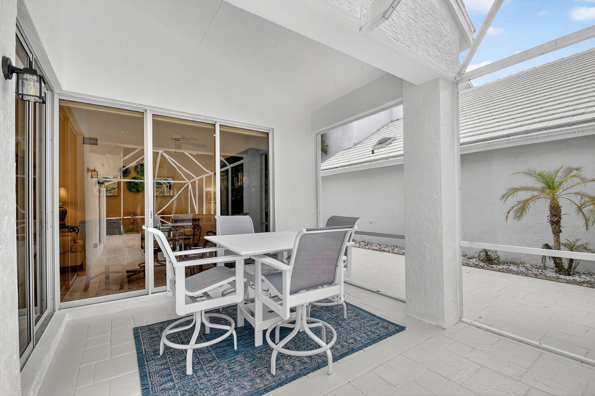 BREAKERS WEST - Residential