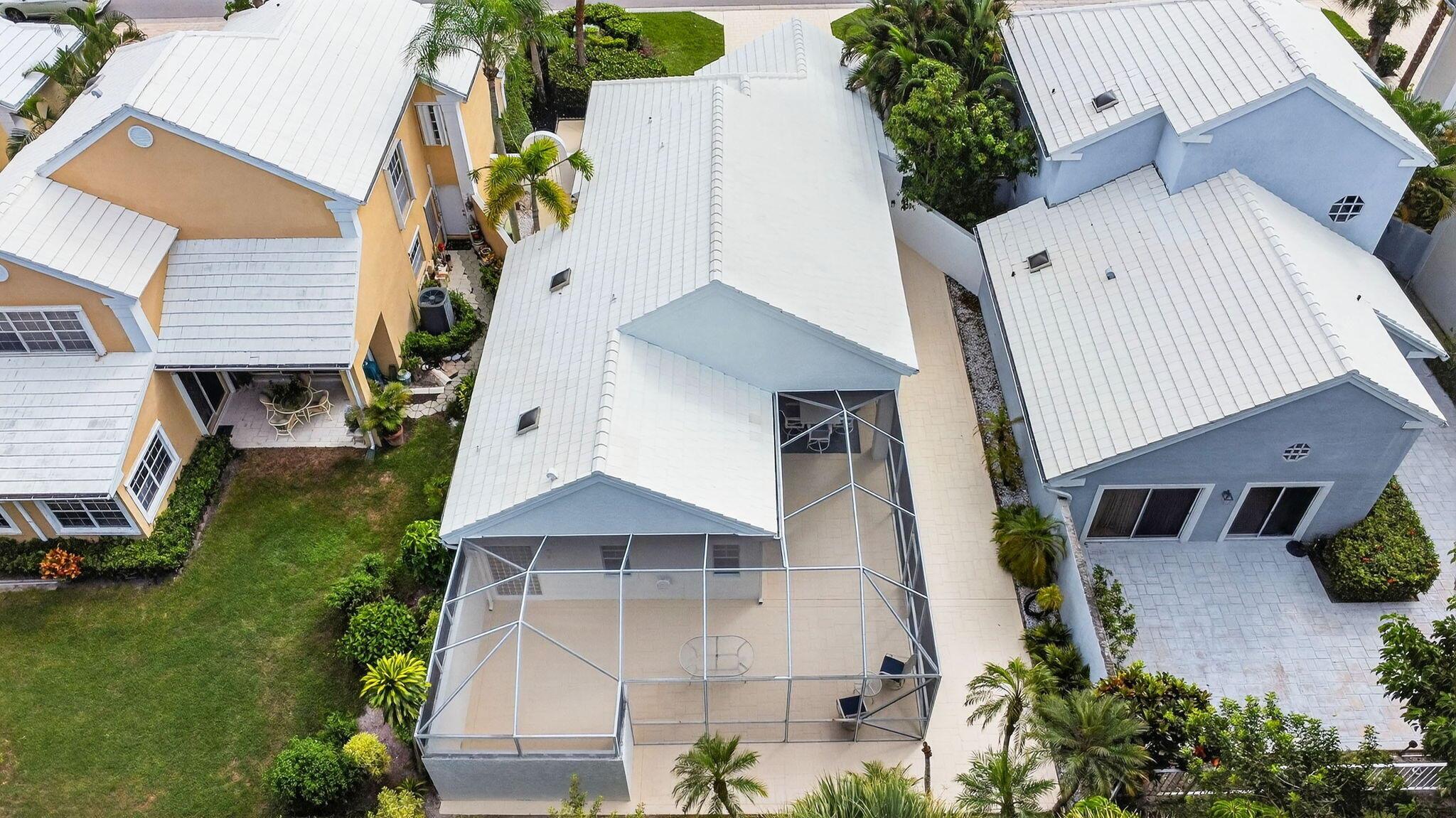 BREAKERS WEST - Residential