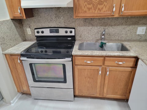 Tiny photo for 791 SE 1ST Way #74, Deerfield Beach, FL 33441 (MLS # B26089523)