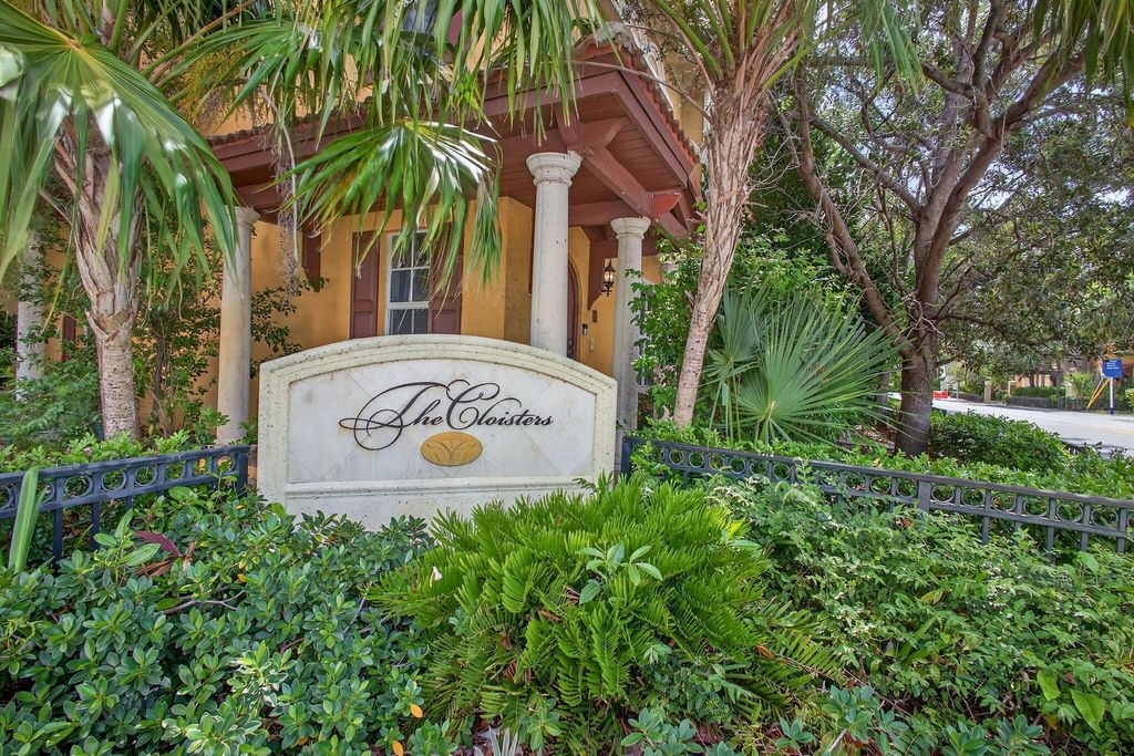 Photo of 531 S Federal Highway #13, Lake Worth Beach, FL 33460 (MLS # R11103929)