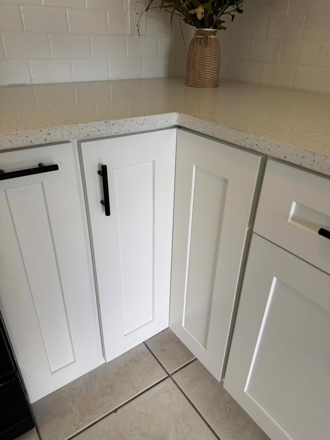 COUNTERPOINT ESTATES 11 - Residential Lease