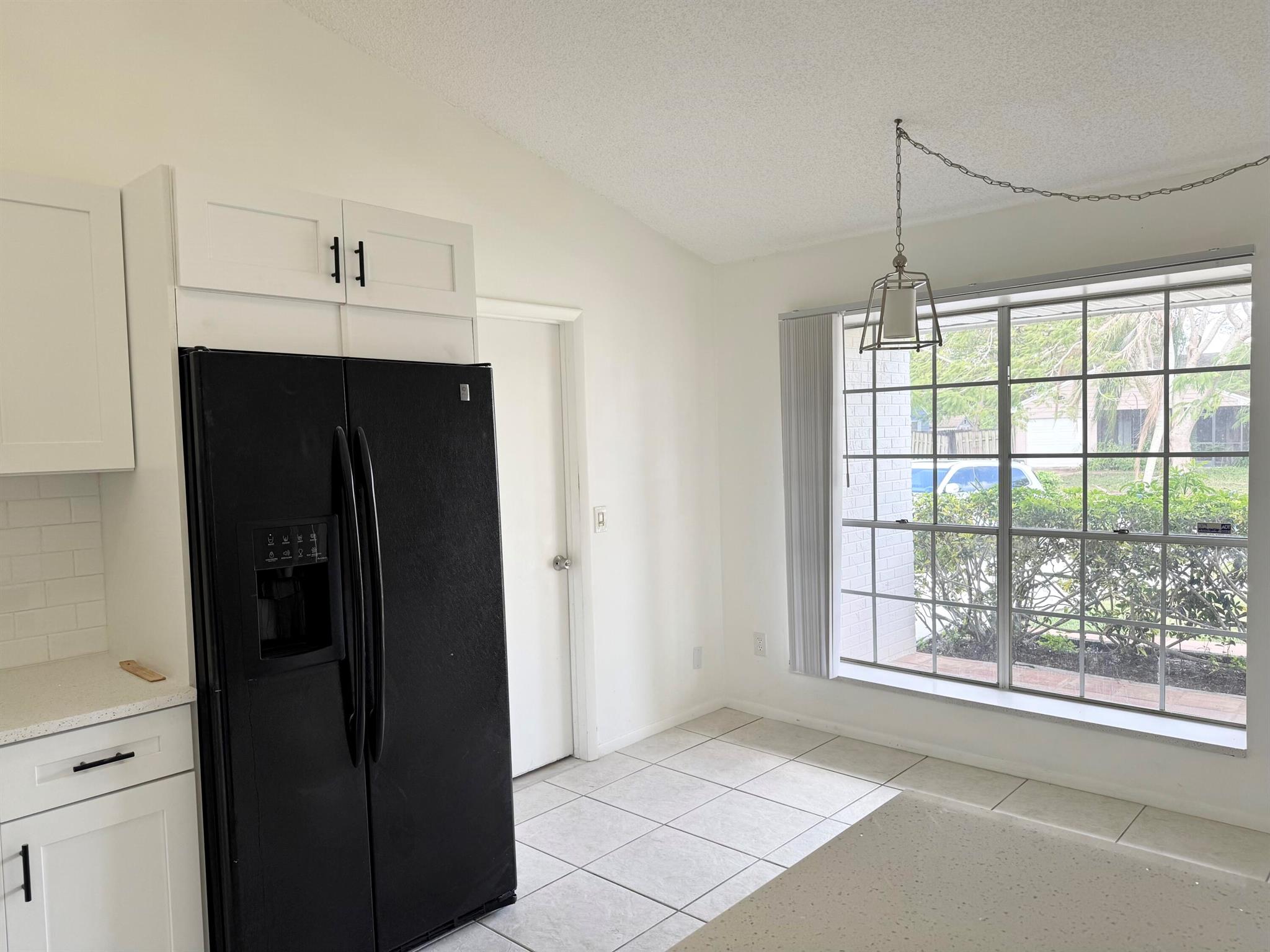 COUNTERPOINT ESTATES 11 - Residential Lease