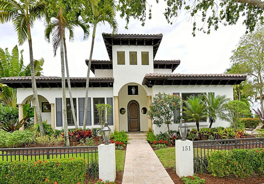 Photo of 151 Segovia Way, Jupiter, FL 33458 (MLS # R10789637)