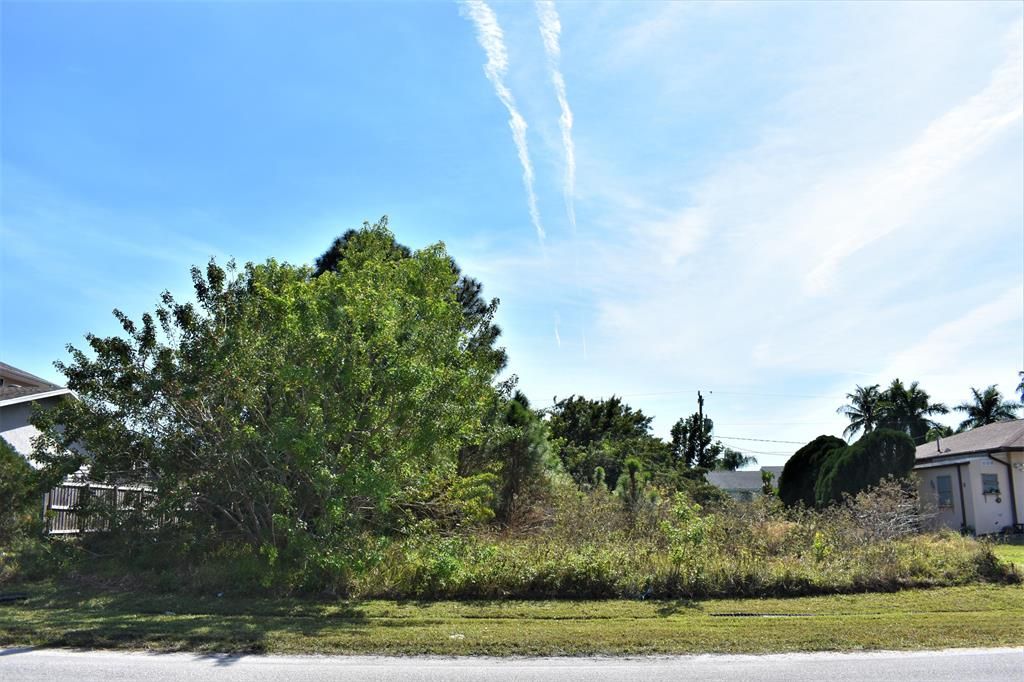 Photo of 2496 SE Sapelo Avenue, Port Saint Lucie, FL 34952 (MLS # R10687590)