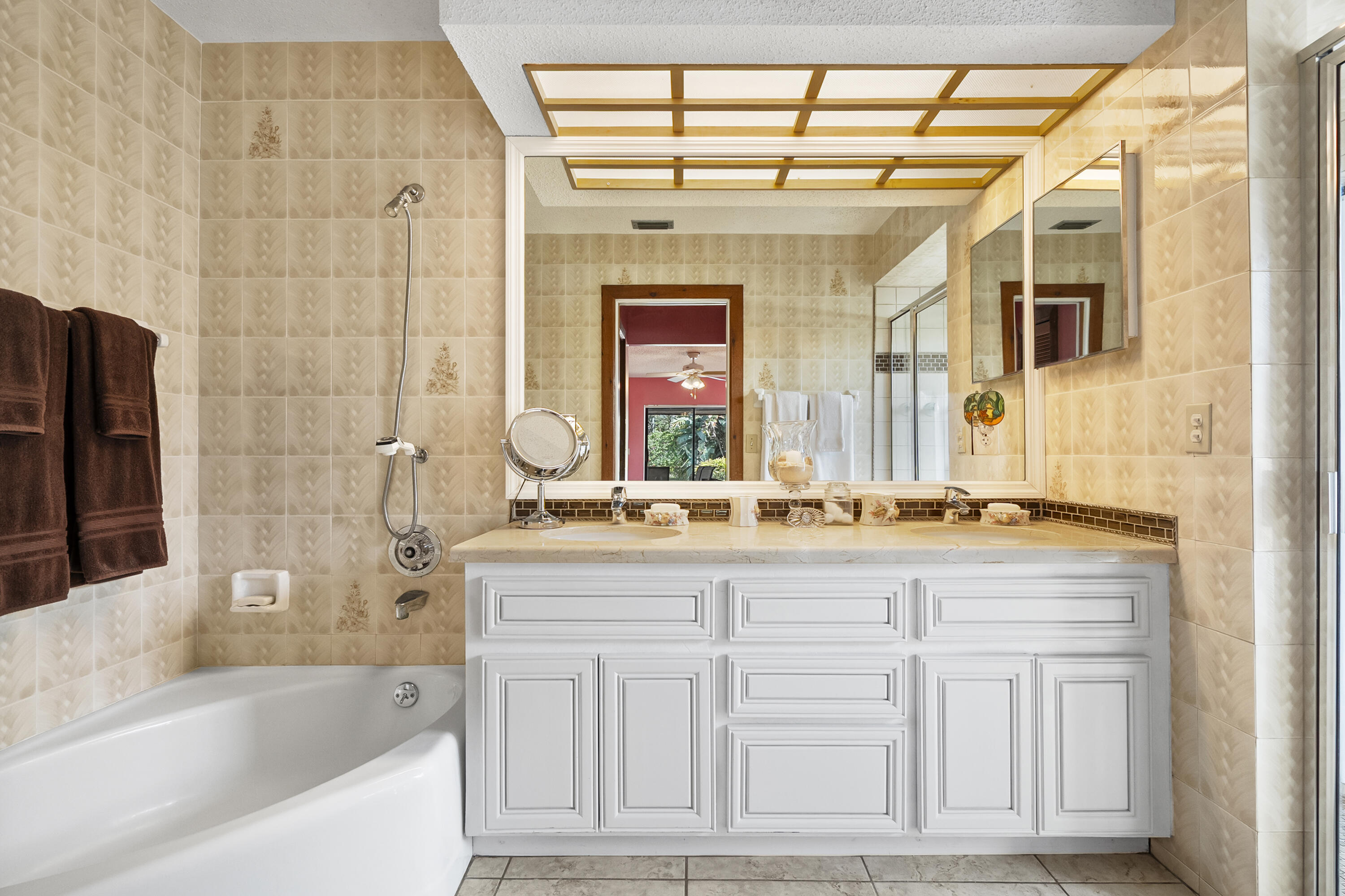 EAGLES NEST 1 - Residential