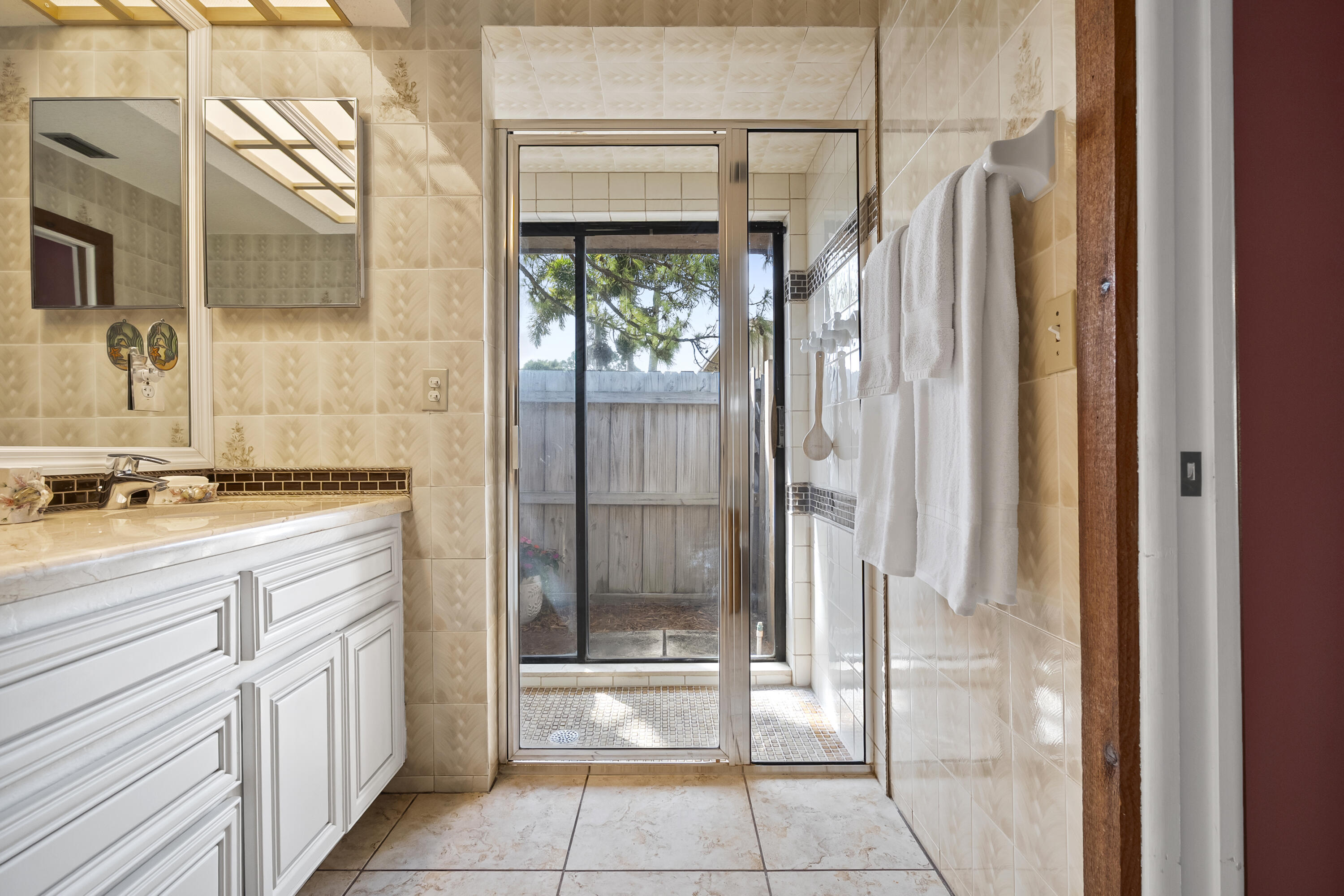 EAGLES NEST 1 - Residential