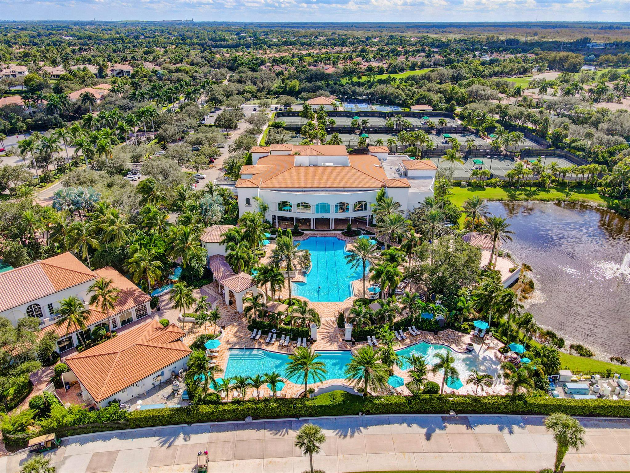 MIRASOL RIVIERA - Residential