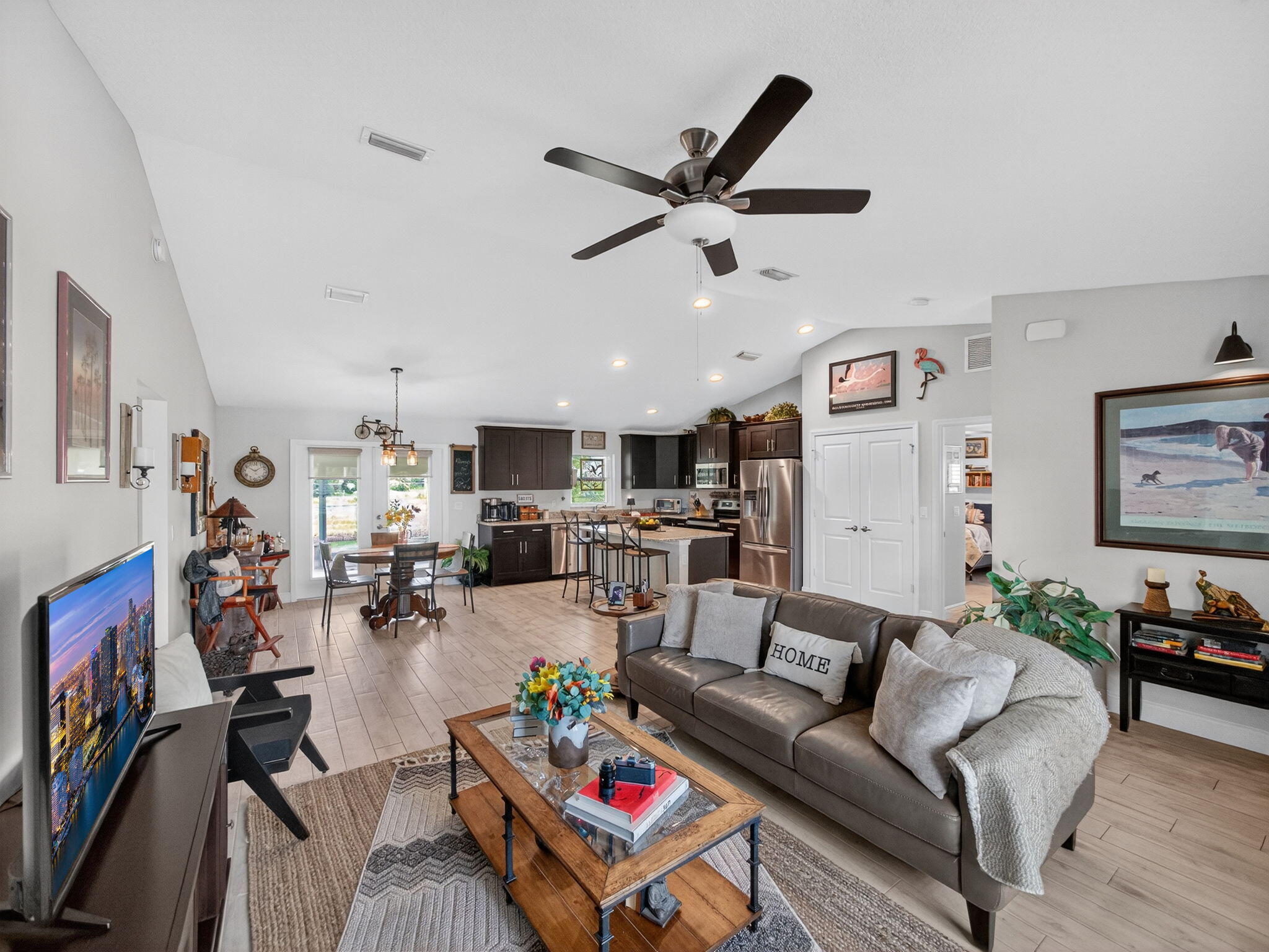 PORT ST LUCIE SECTION 9 - Residential