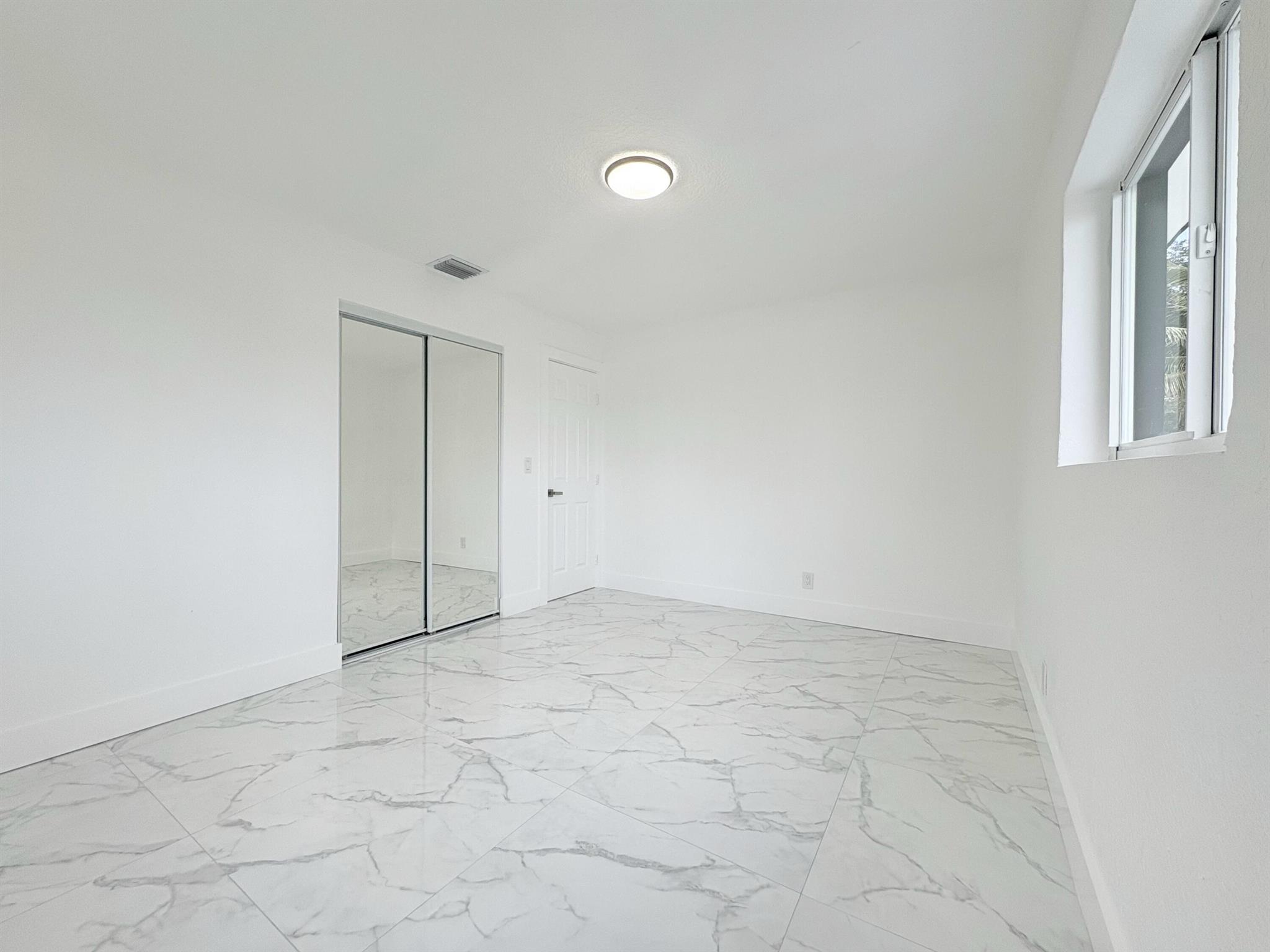 DILLMAN PARK - Residential