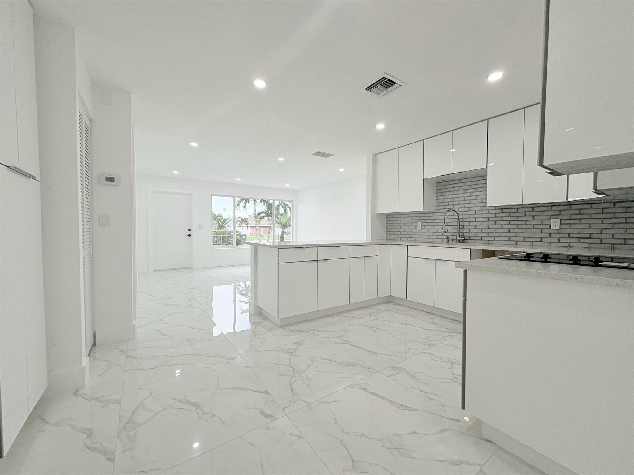 DILLMAN PARK - Residential