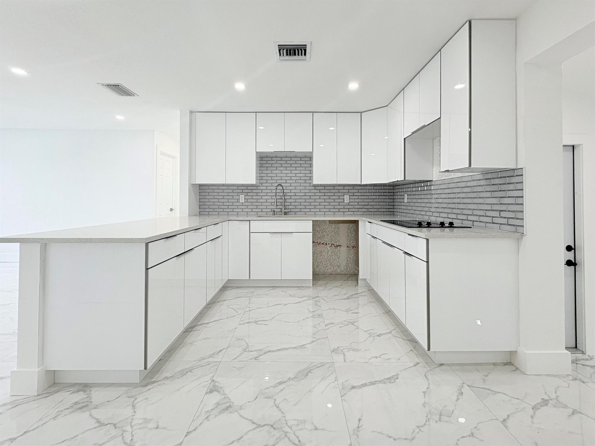 DILLMAN PARK - Residential