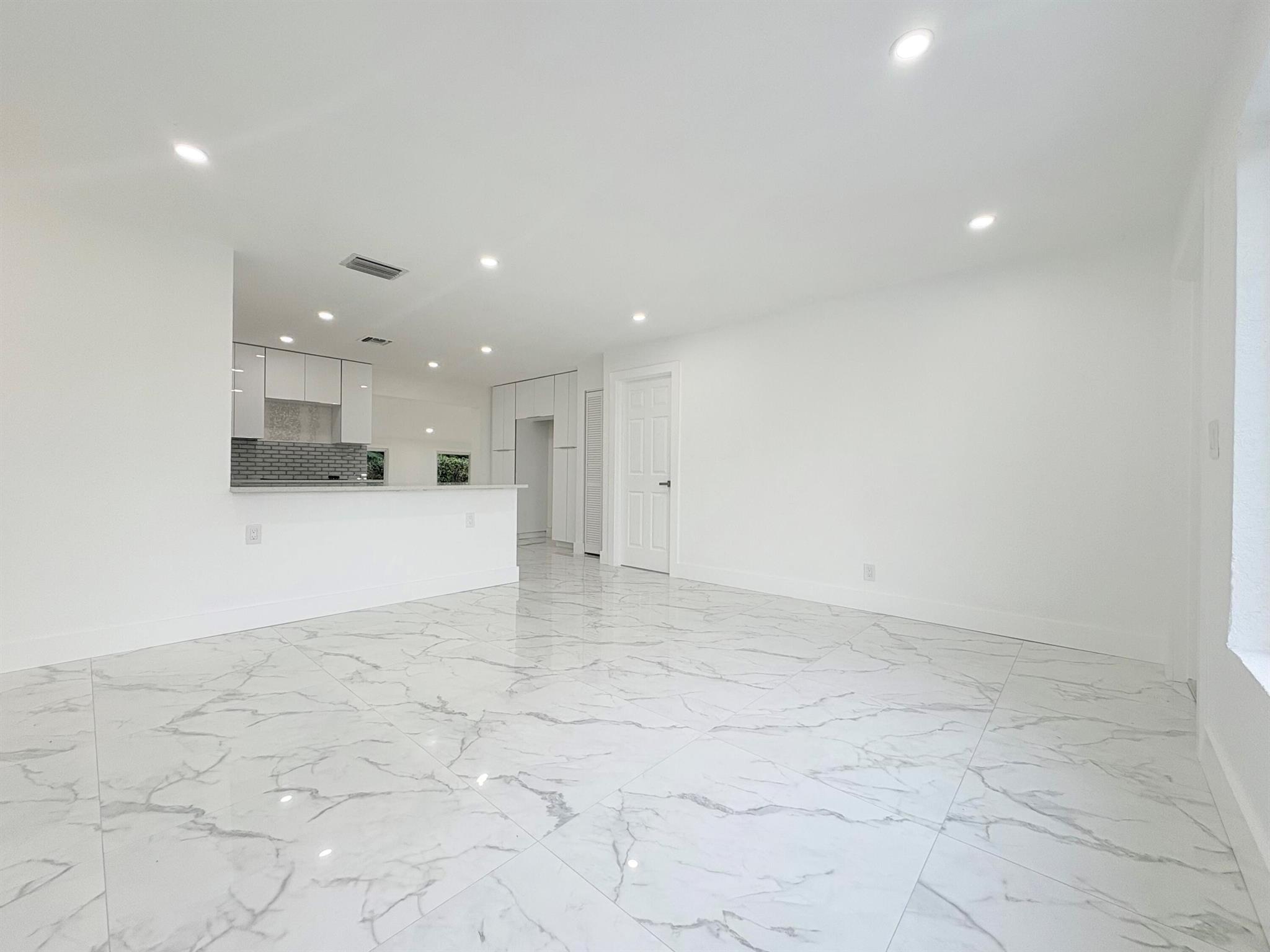 DILLMAN PARK - Residential