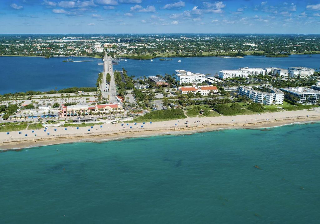 Photo of 117 Lake Avenue #303, Lake Worth Beach, FL 33460 (MLS # R11083654)