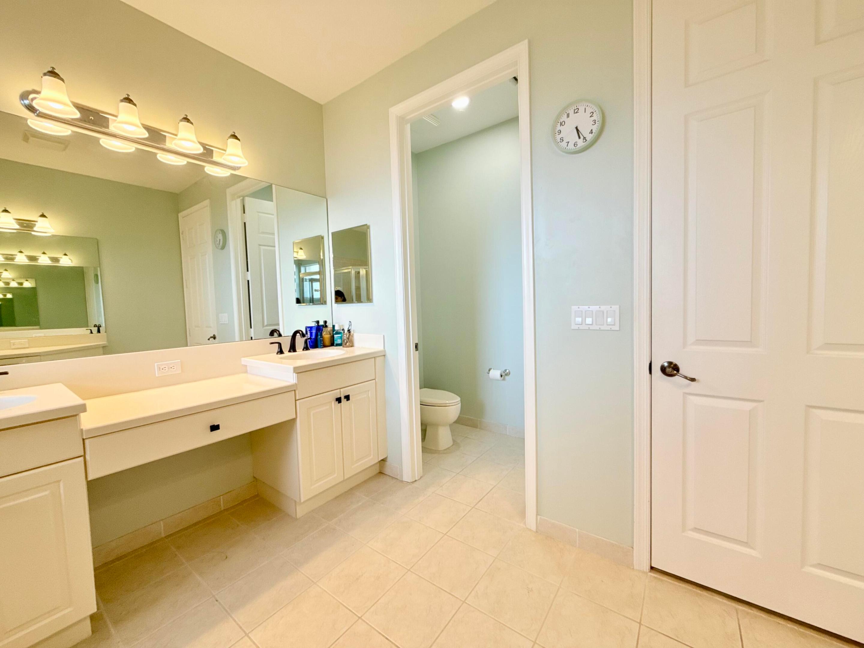 THIRD REPLAT OF PORTOFINO ISLES - Residential