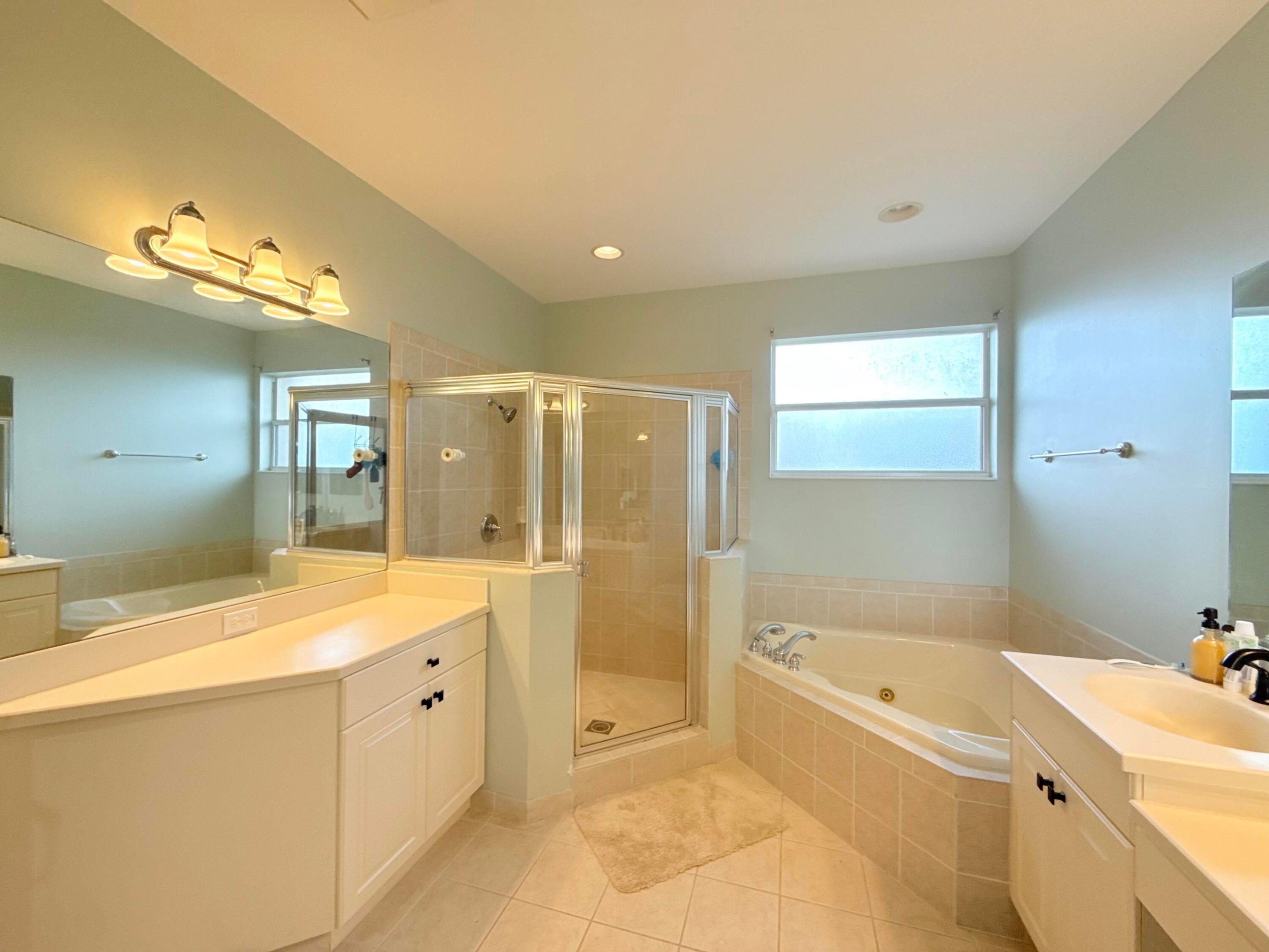 THIRD REPLAT OF PORTOFINO ISLES - Residential