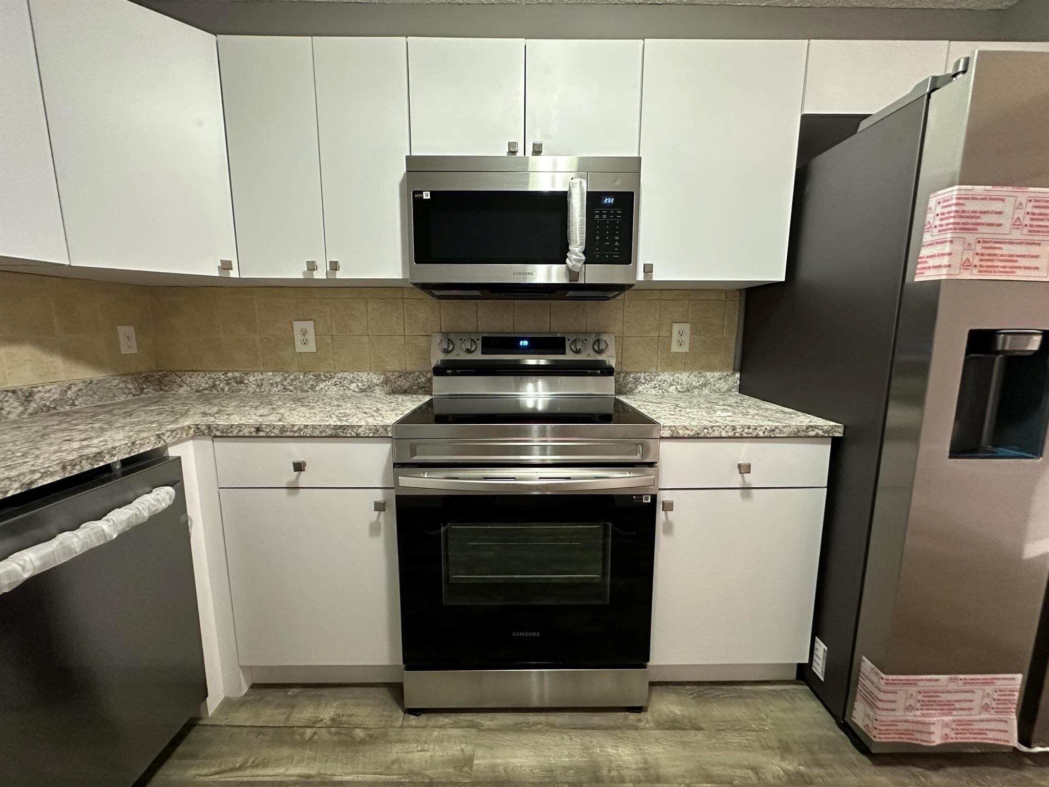 PINE GLEN AT ABBEY PARK 1 - Residential