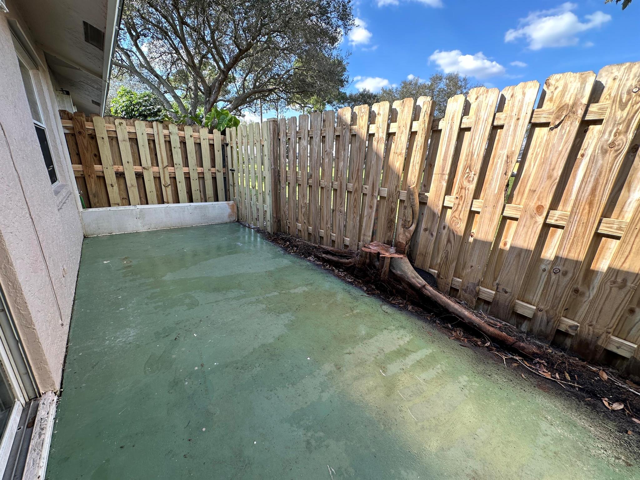 PINE GLEN AT ABBEY PARK 1 - Residential