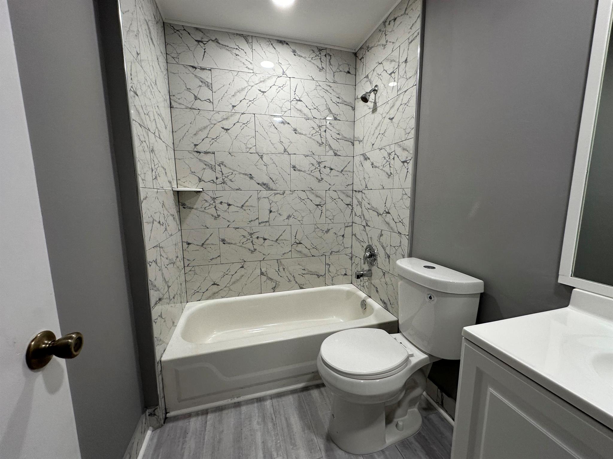 PINE GLEN AT ABBEY PARK 1 - Residential