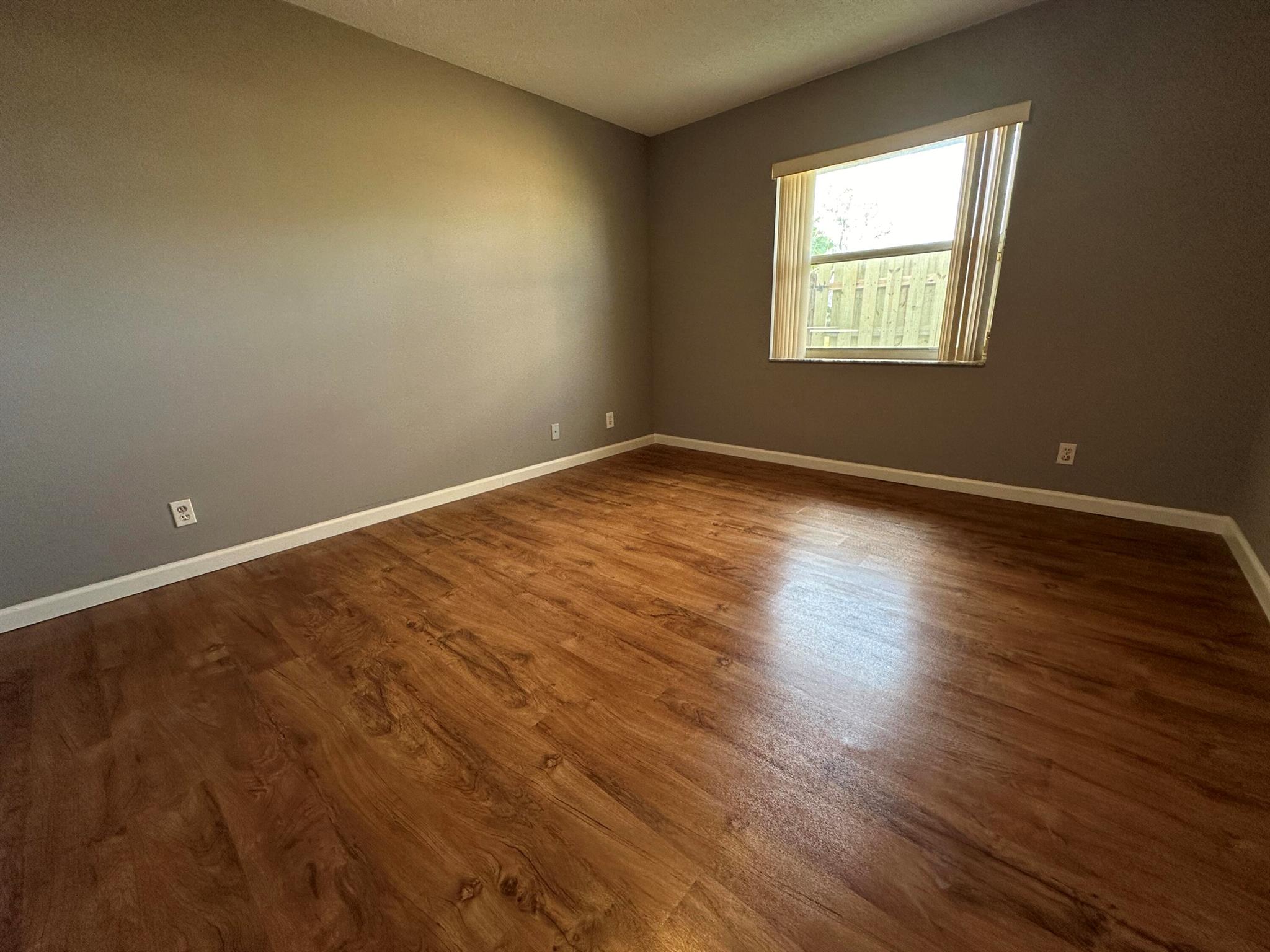 PINE GLEN AT ABBEY PARK 1 - Residential