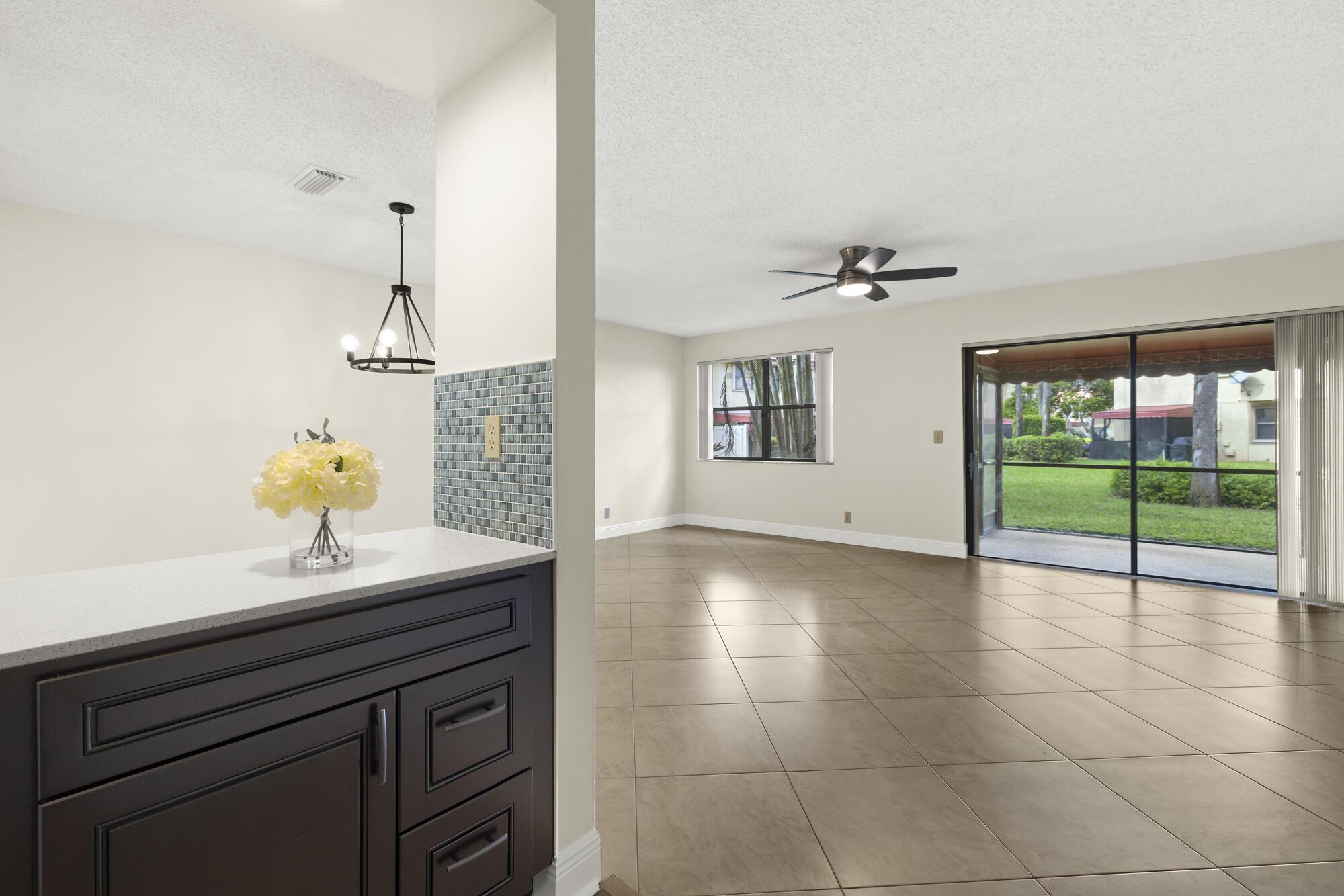 SAG HARBOR TRACE - Residential