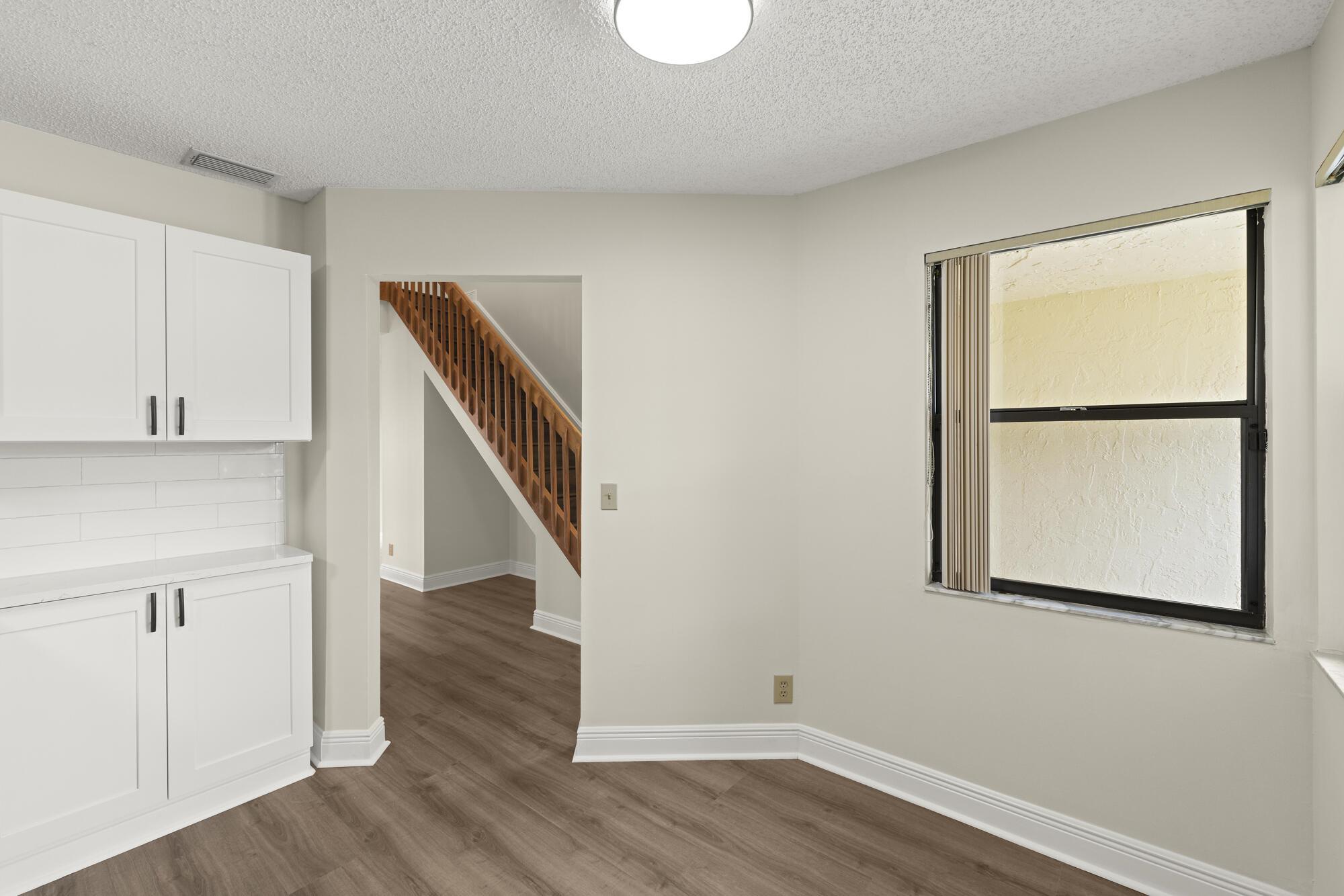 SAG HARBOR TRACE - Residential