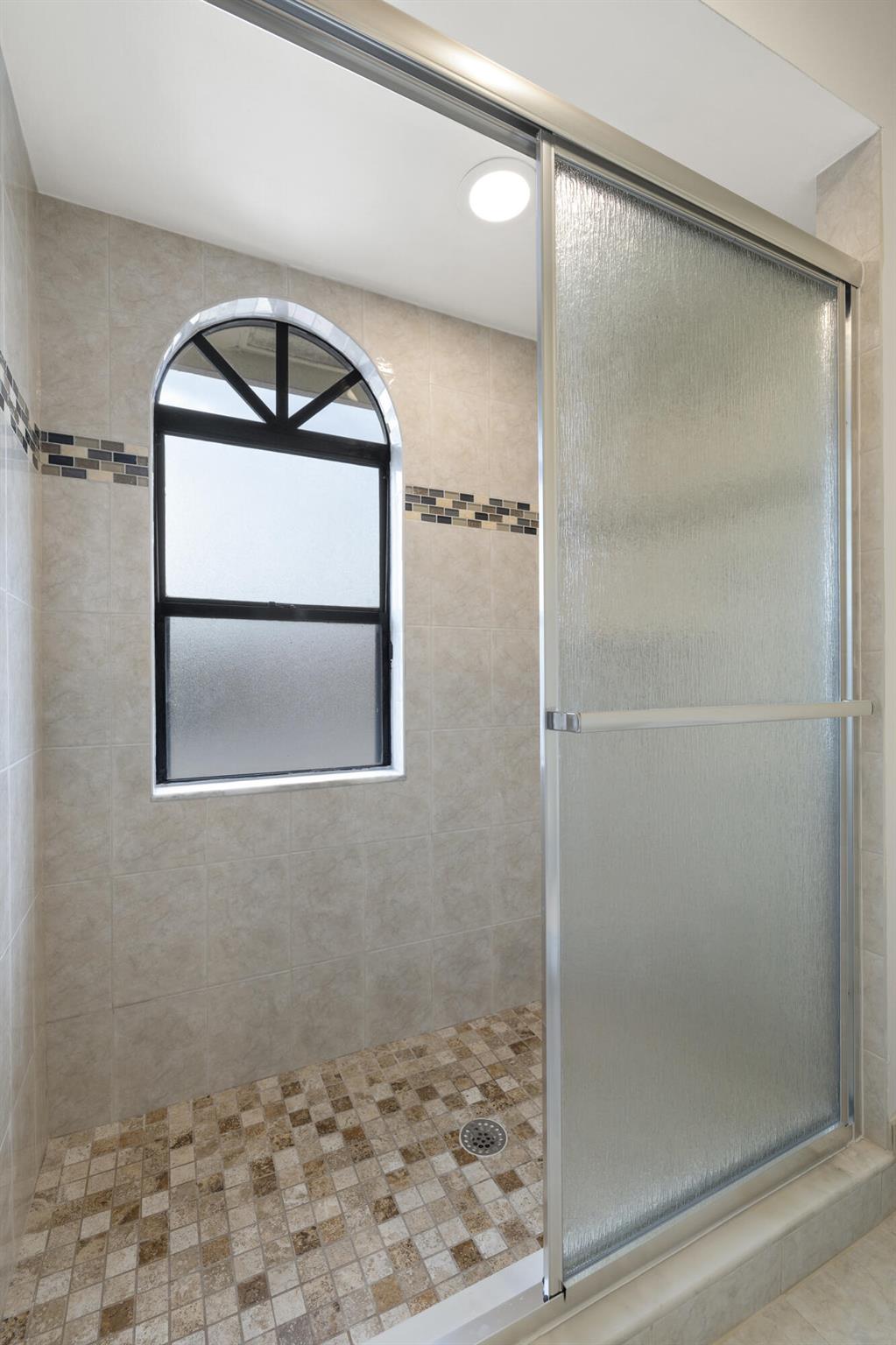 SAG HARBOR TRACE - Residential