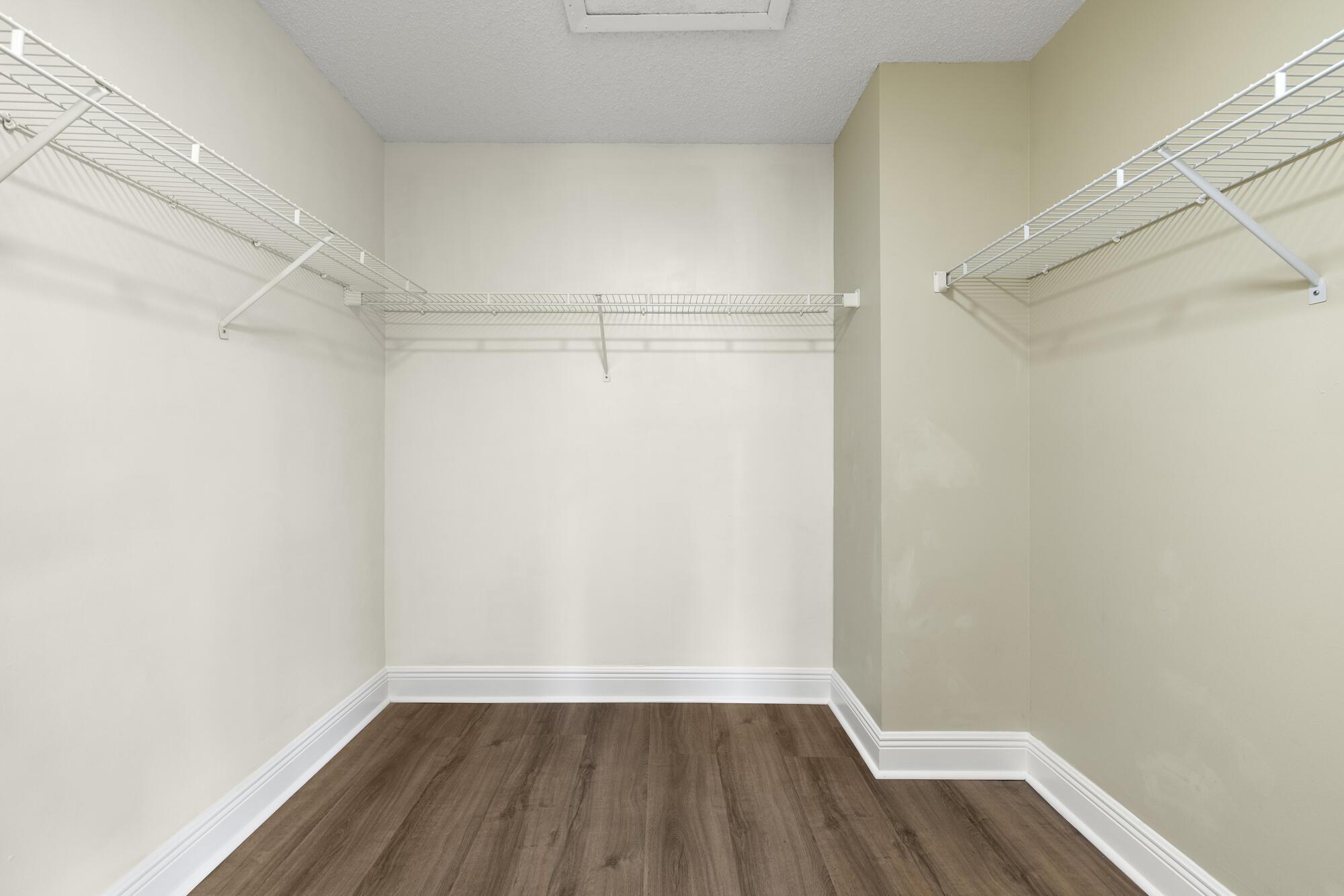 SAG HARBOR TRACE - Residential