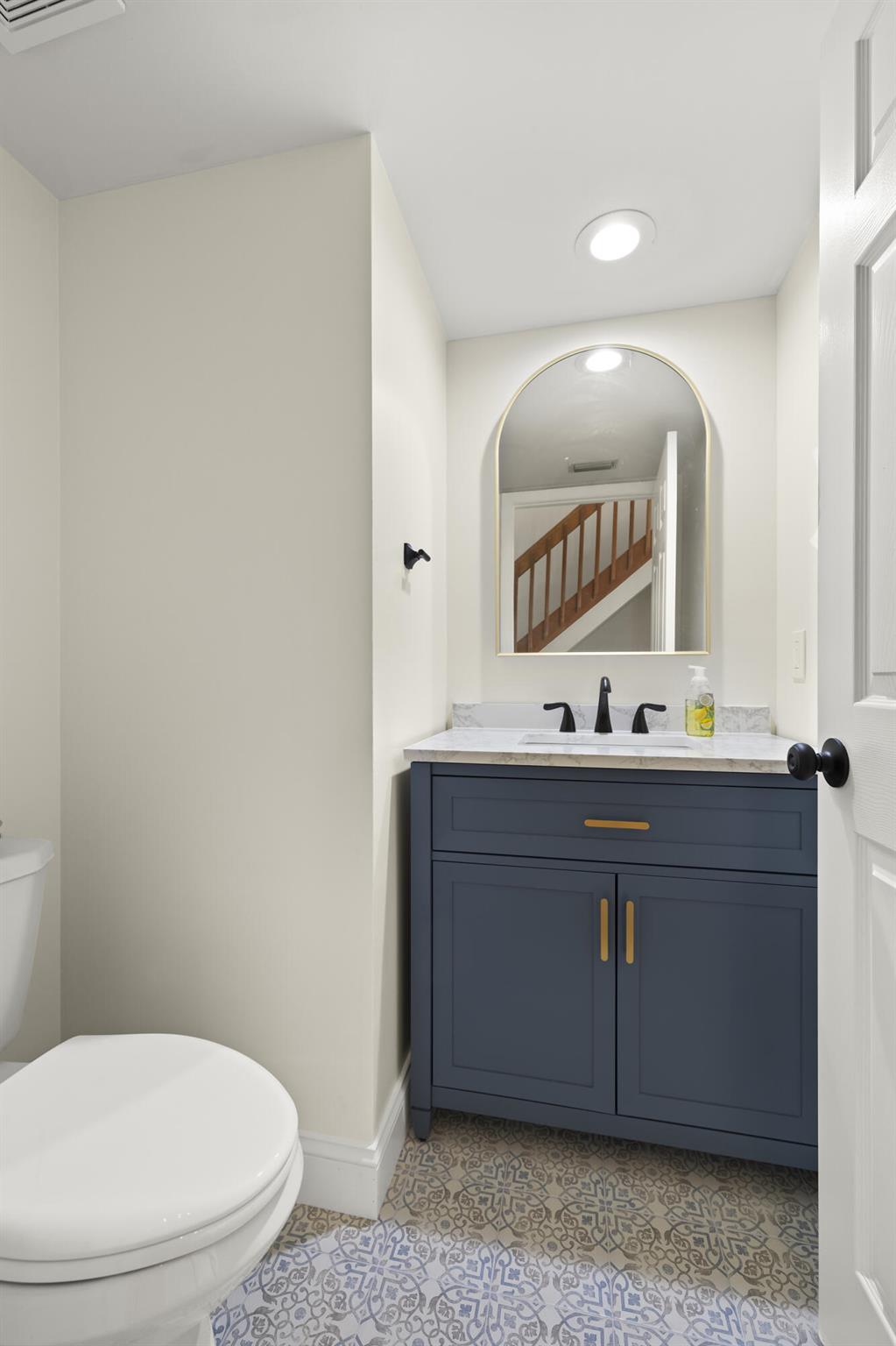 SAG HARBOR TRACE - Residential