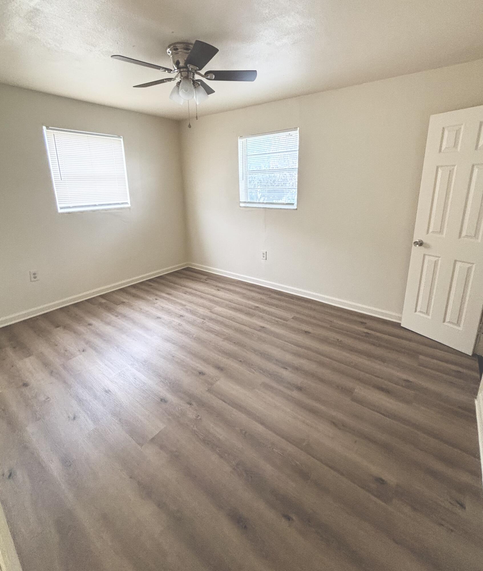 BOOKER PARK - Residential