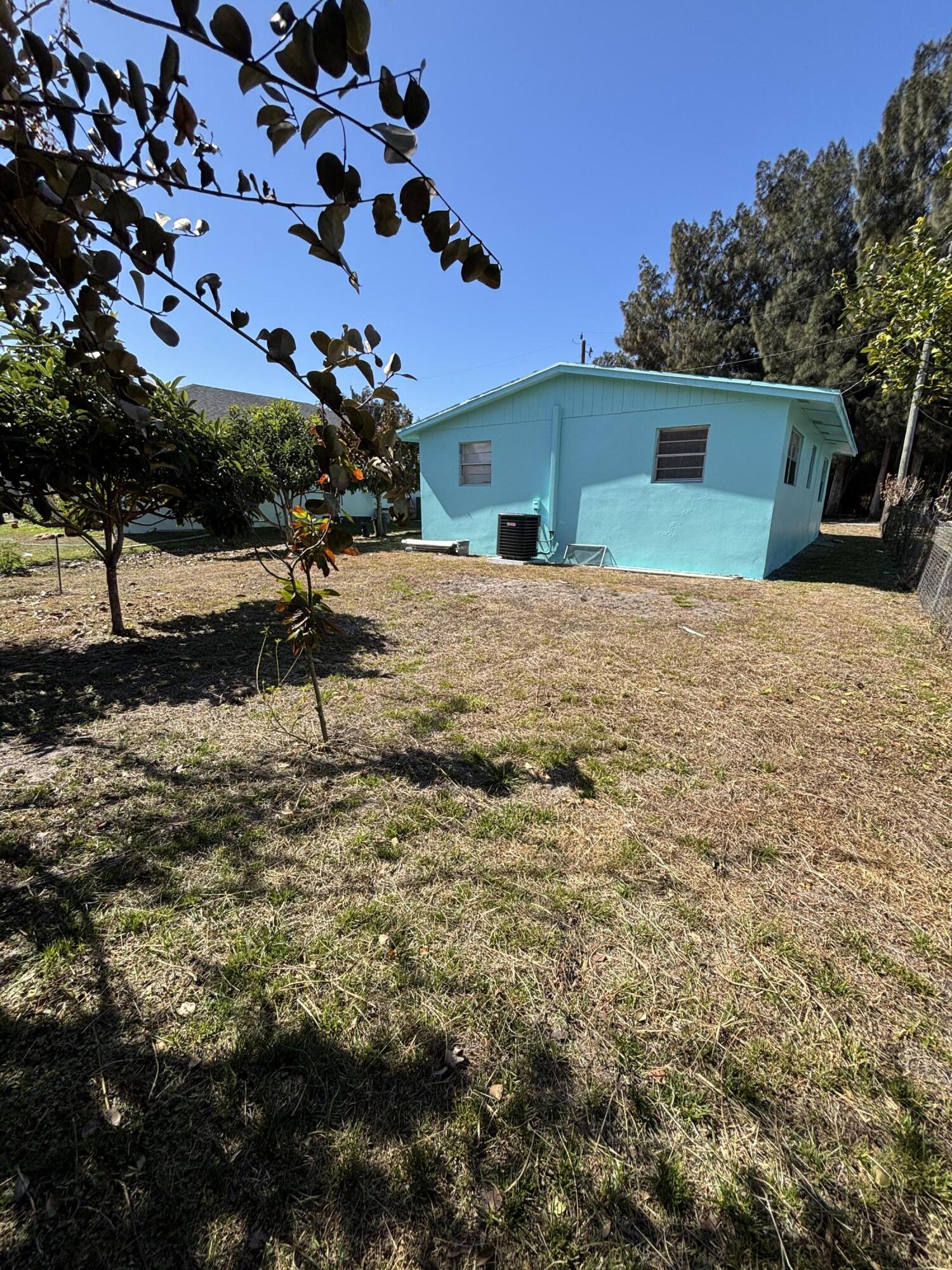 BOOKER PARK - Residential