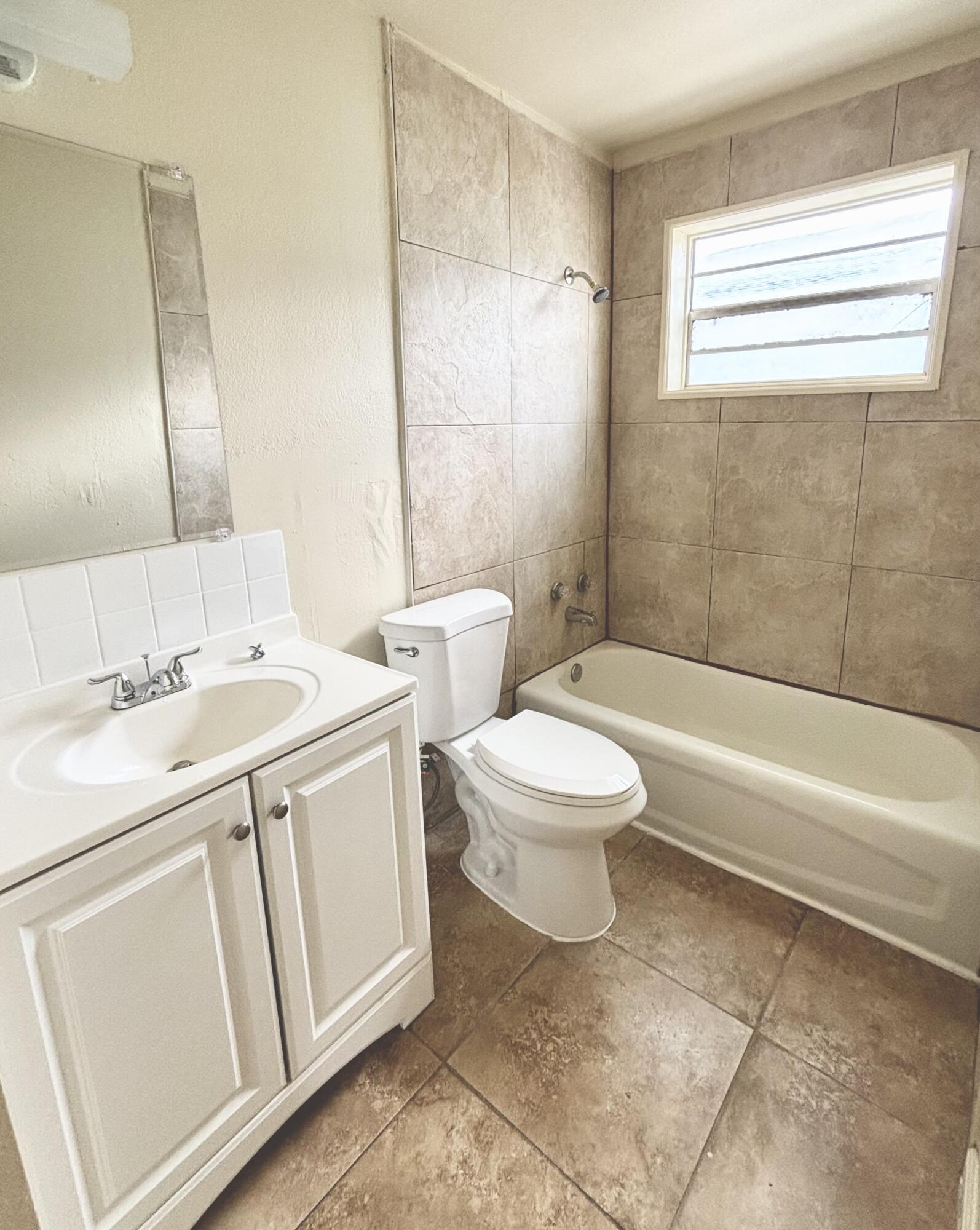 BOOKER PARK - Residential