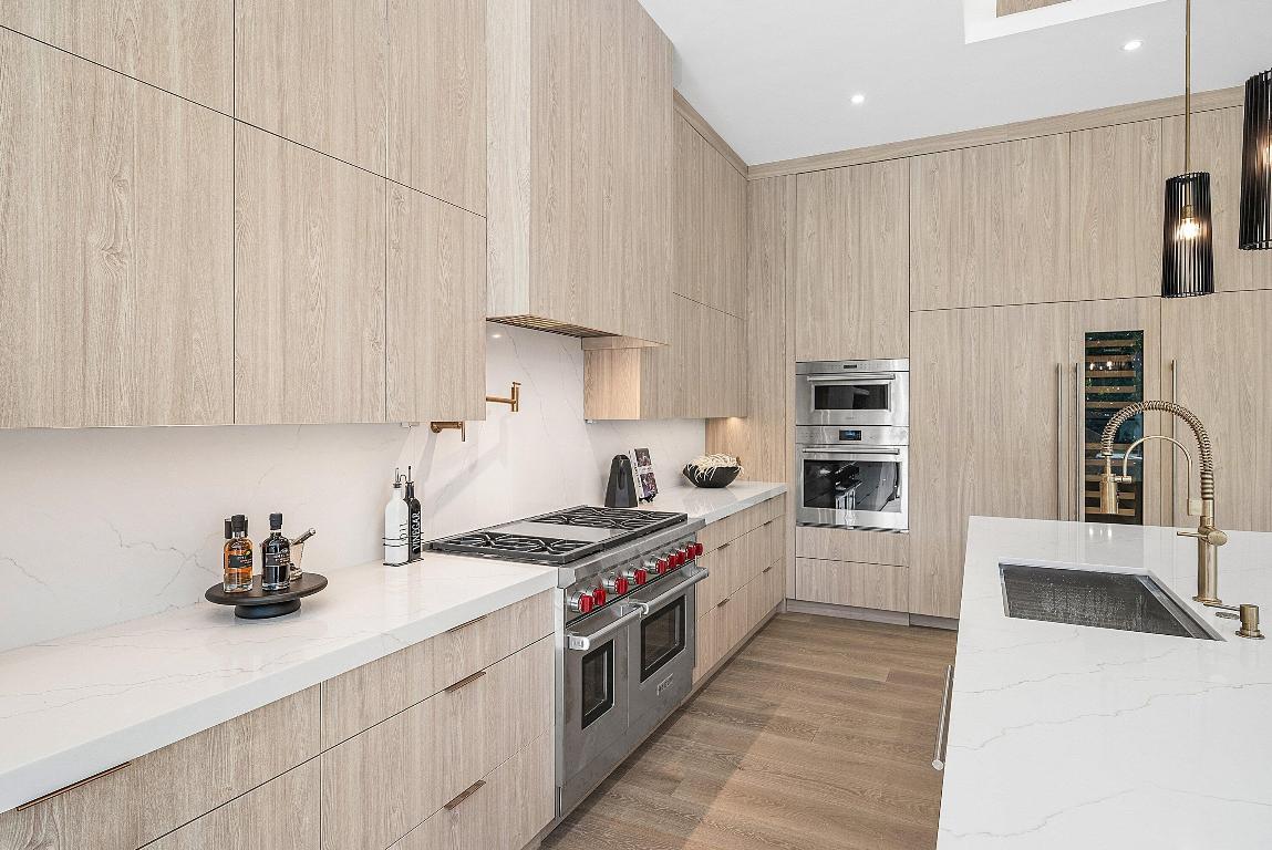 HIGH ACRES 3RD ADD - Residential