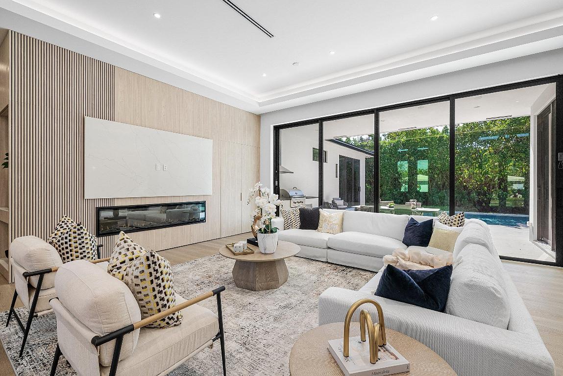 HIGH ACRES 3RD ADD - Residential