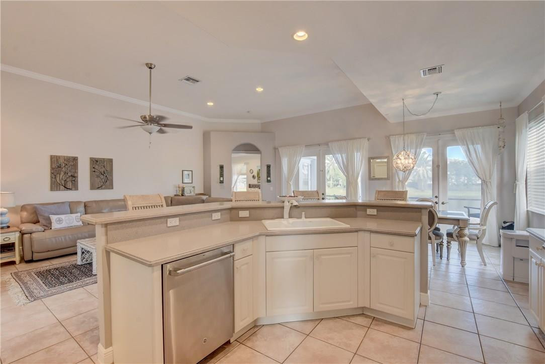 Parkland Isles - Residential