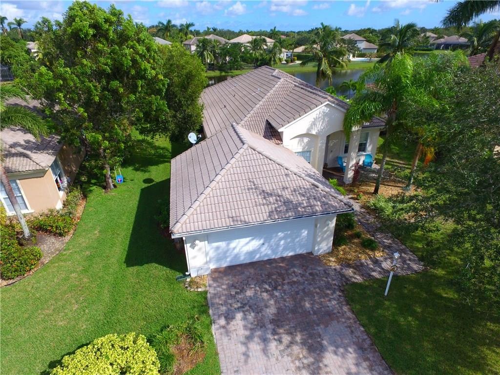 Parkland Isles - Residential